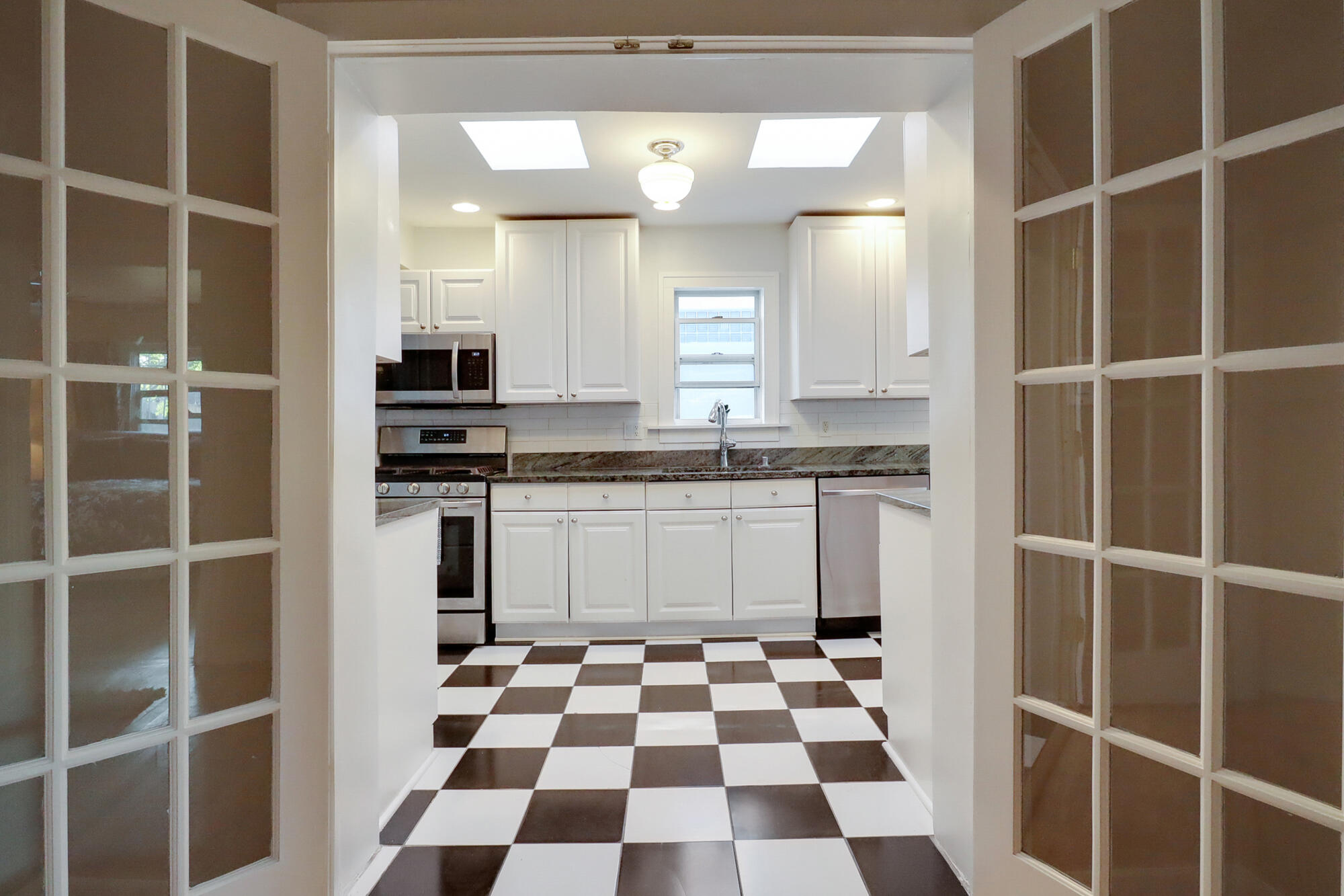 213 Solano Drive SE