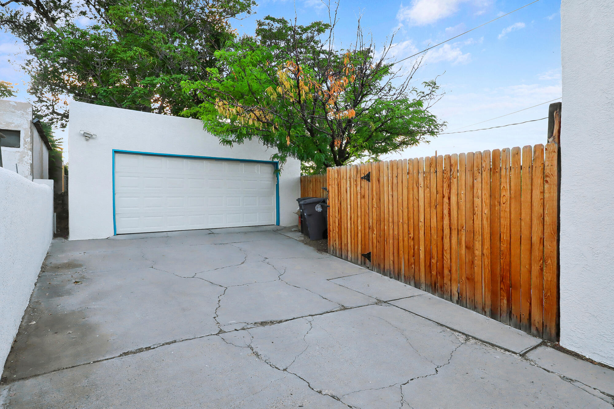 213 Solano Drive SE