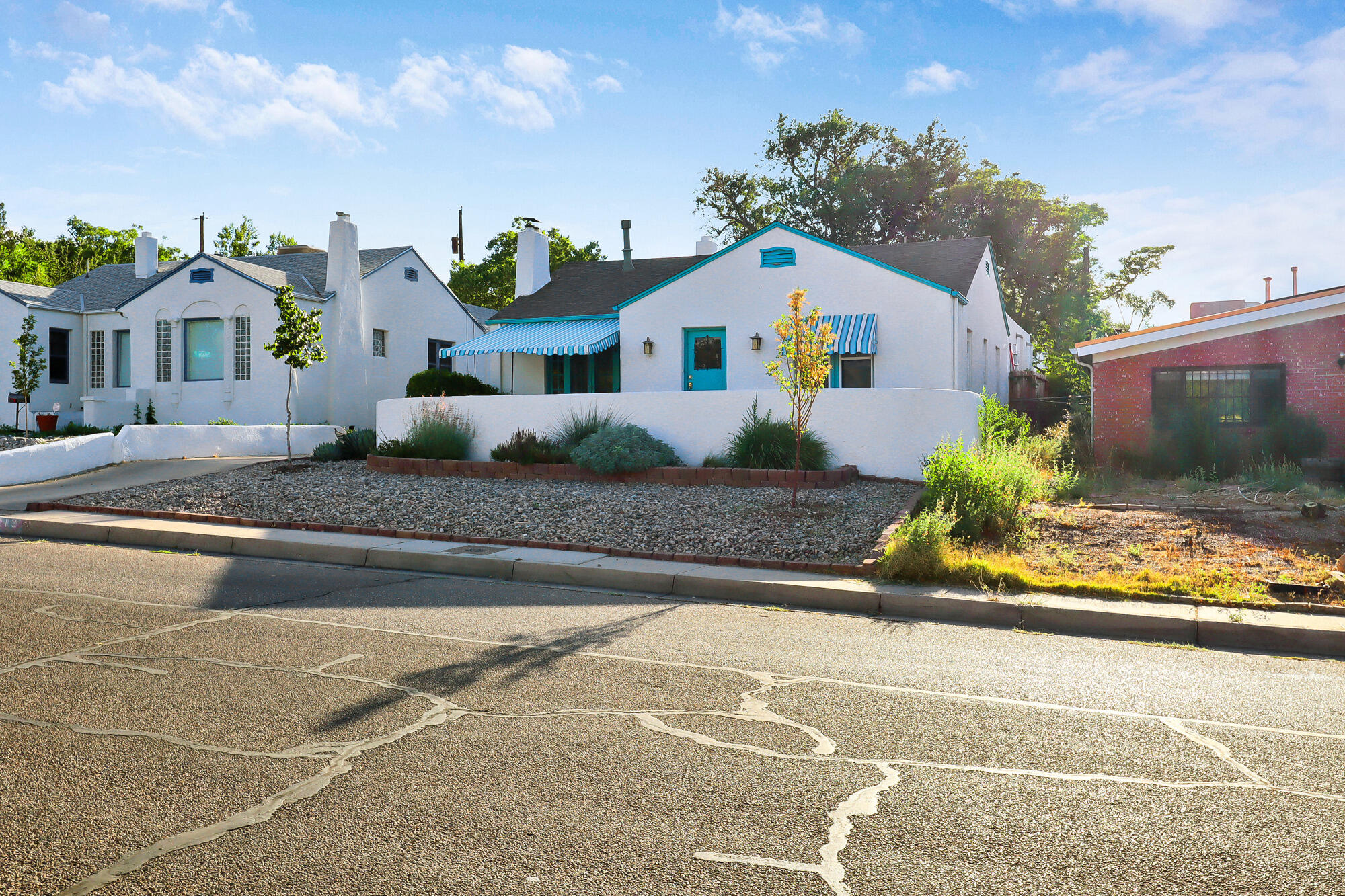 213 Solano Drive SE