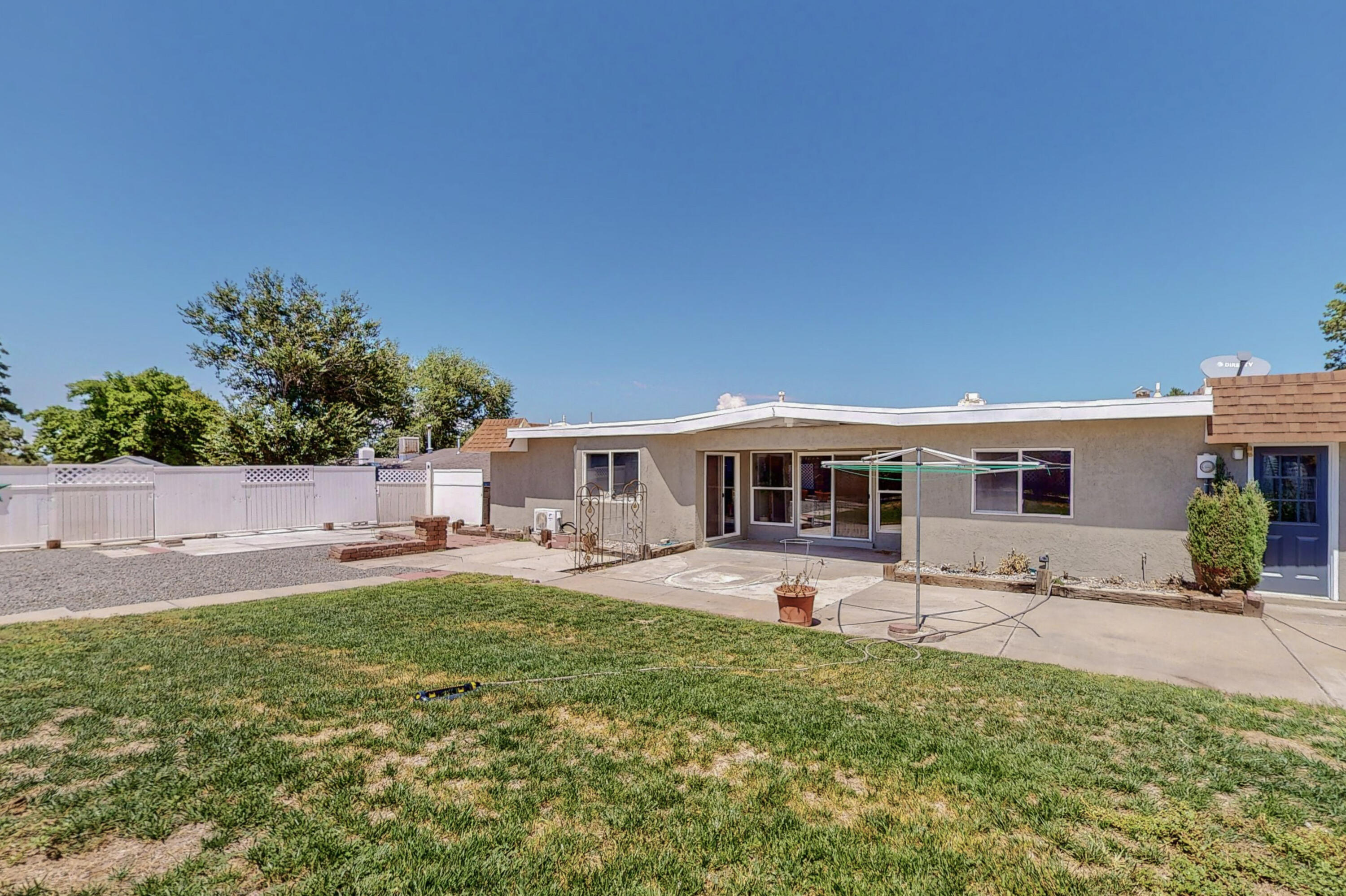 12124 Prospect Avenue NE