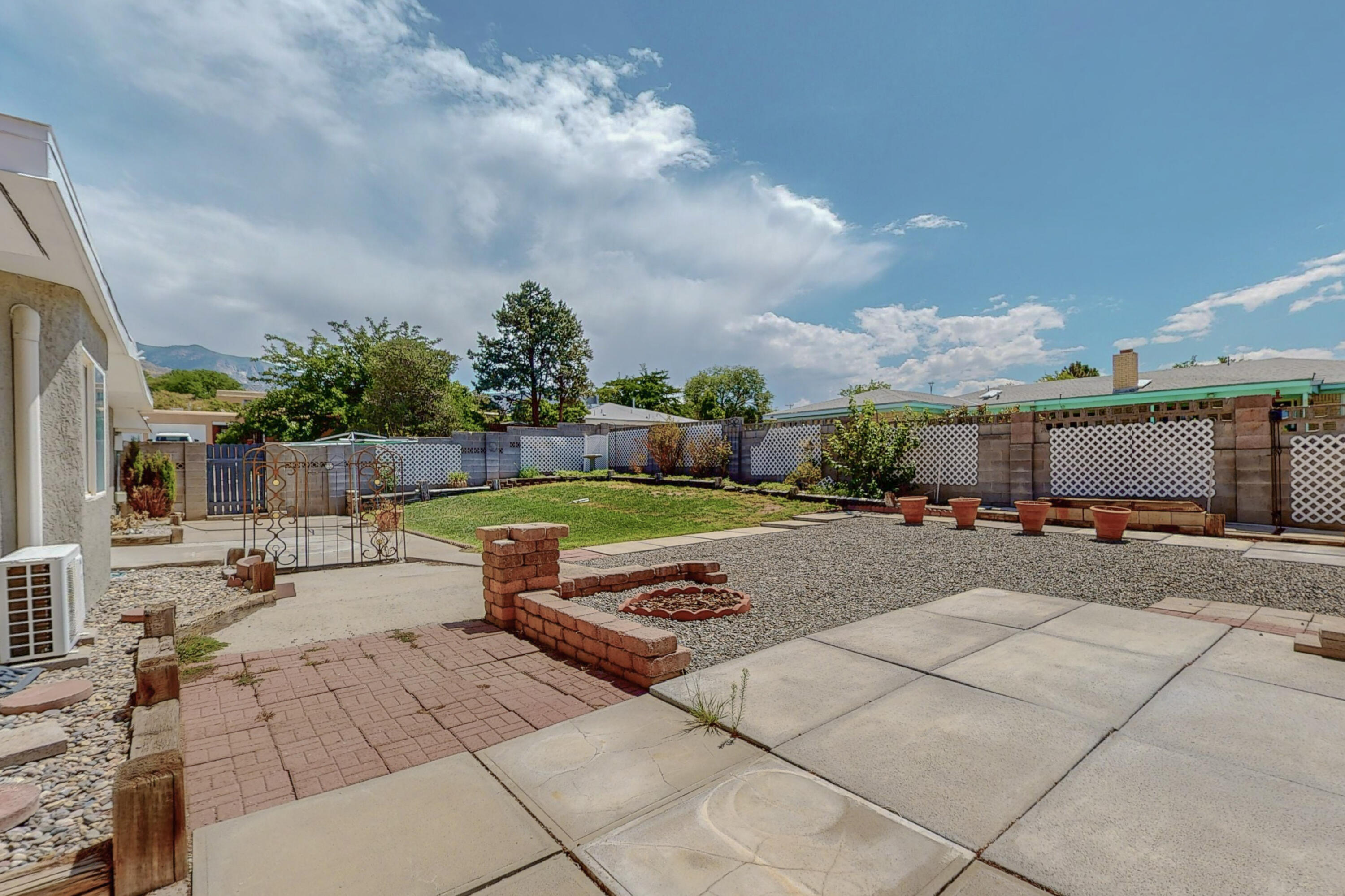 12124 Prospect Avenue NE