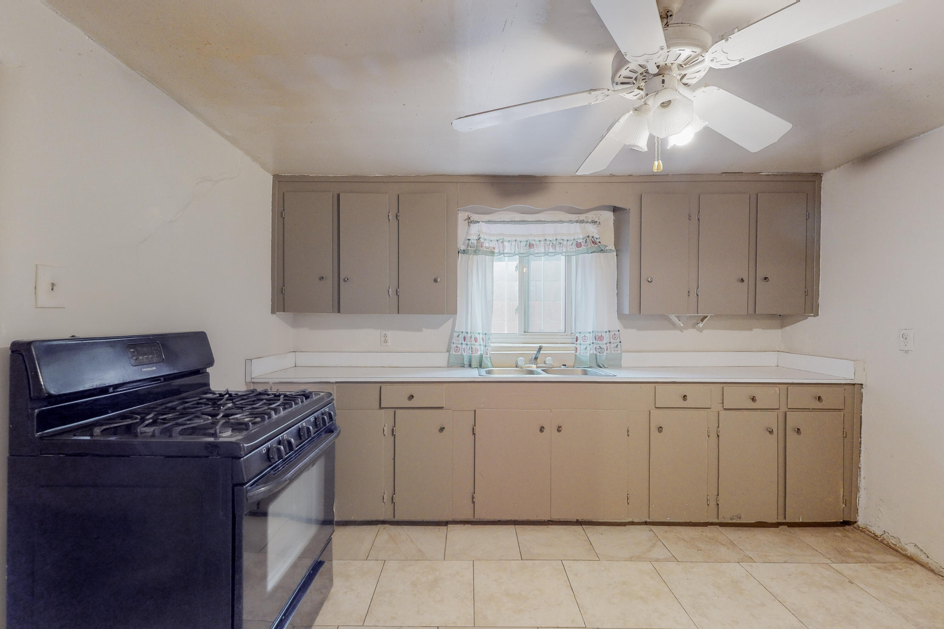 349 Bethel Avenue SE