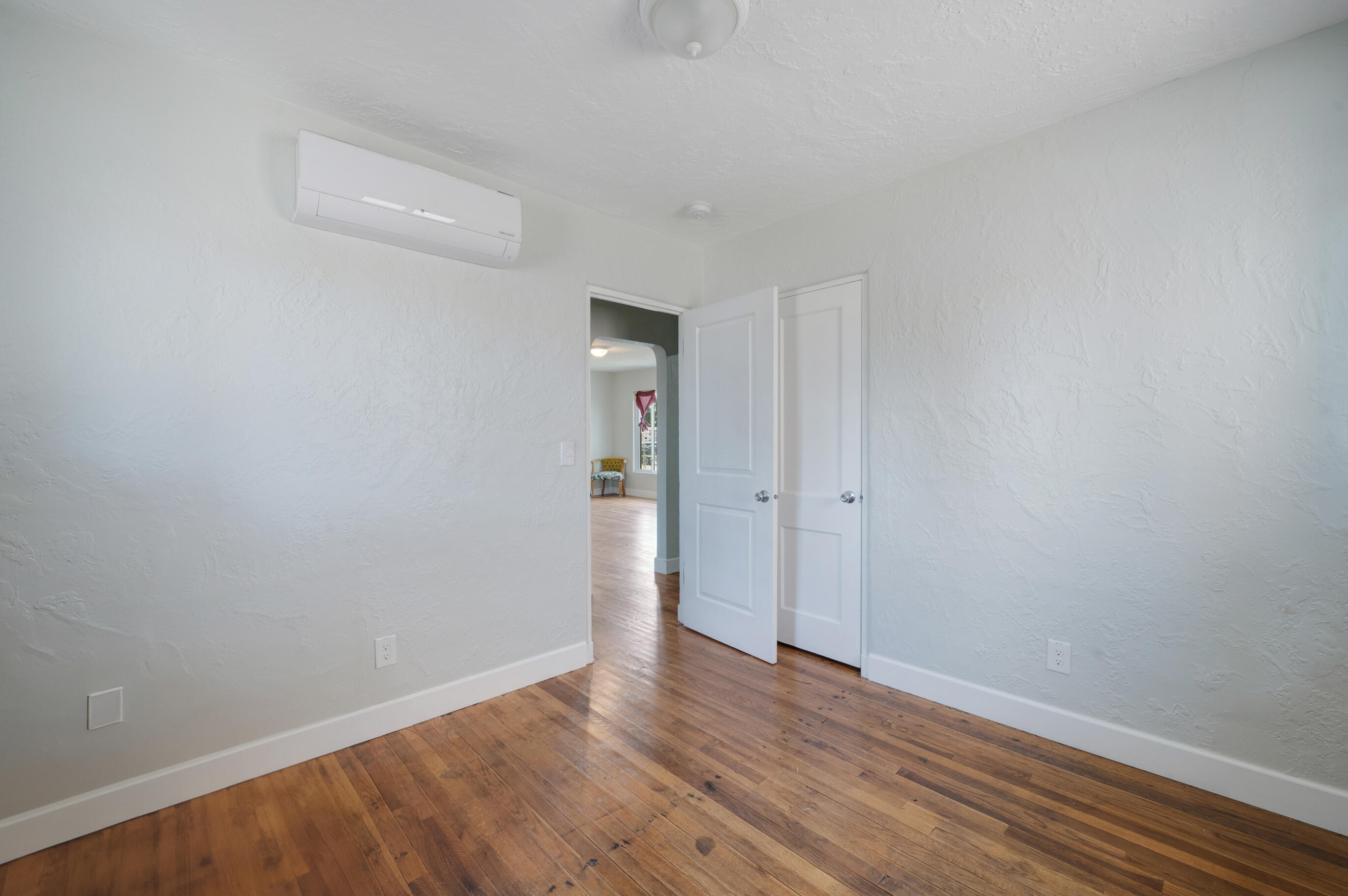 212 Dalies Avenue