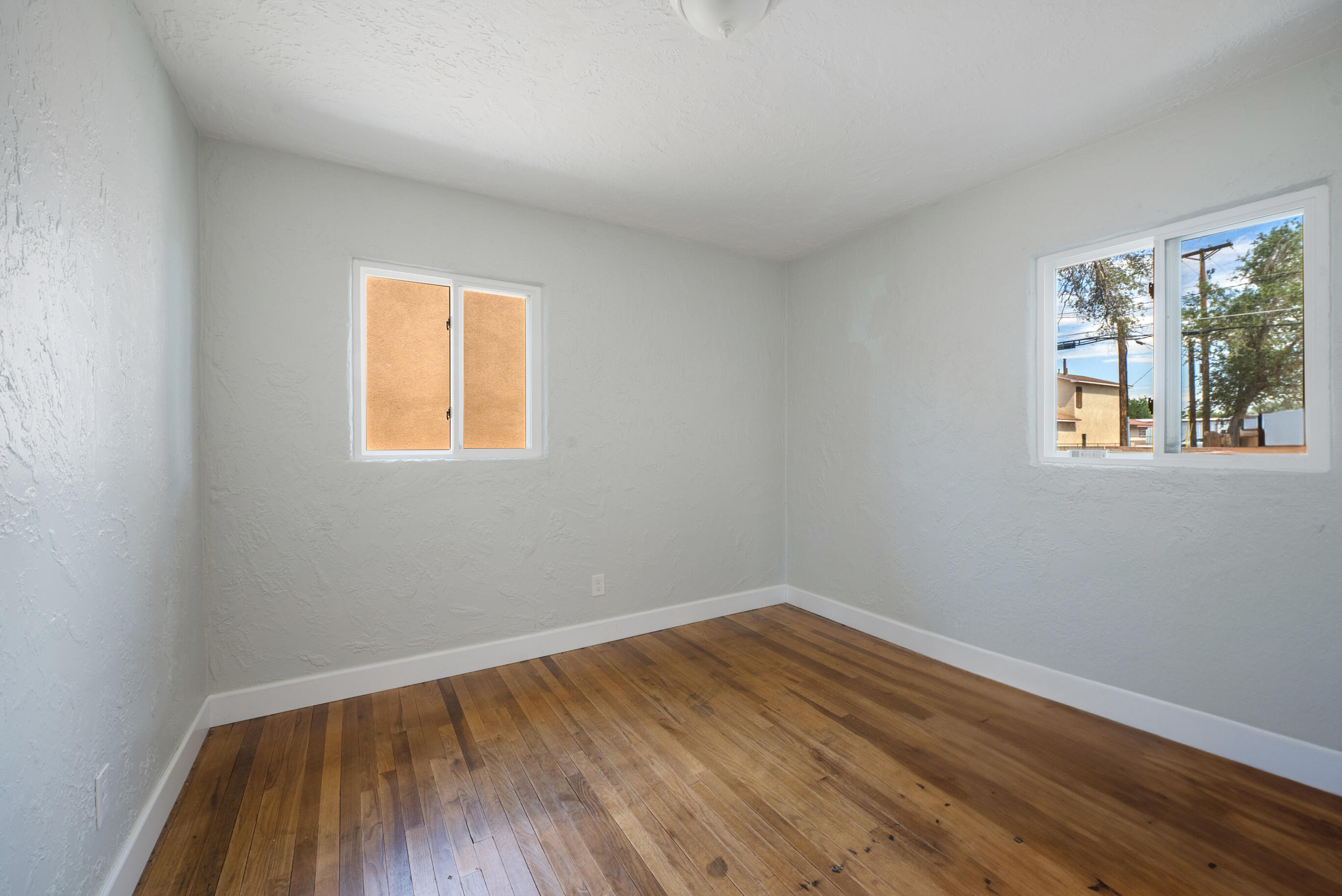212 Dalies Avenue