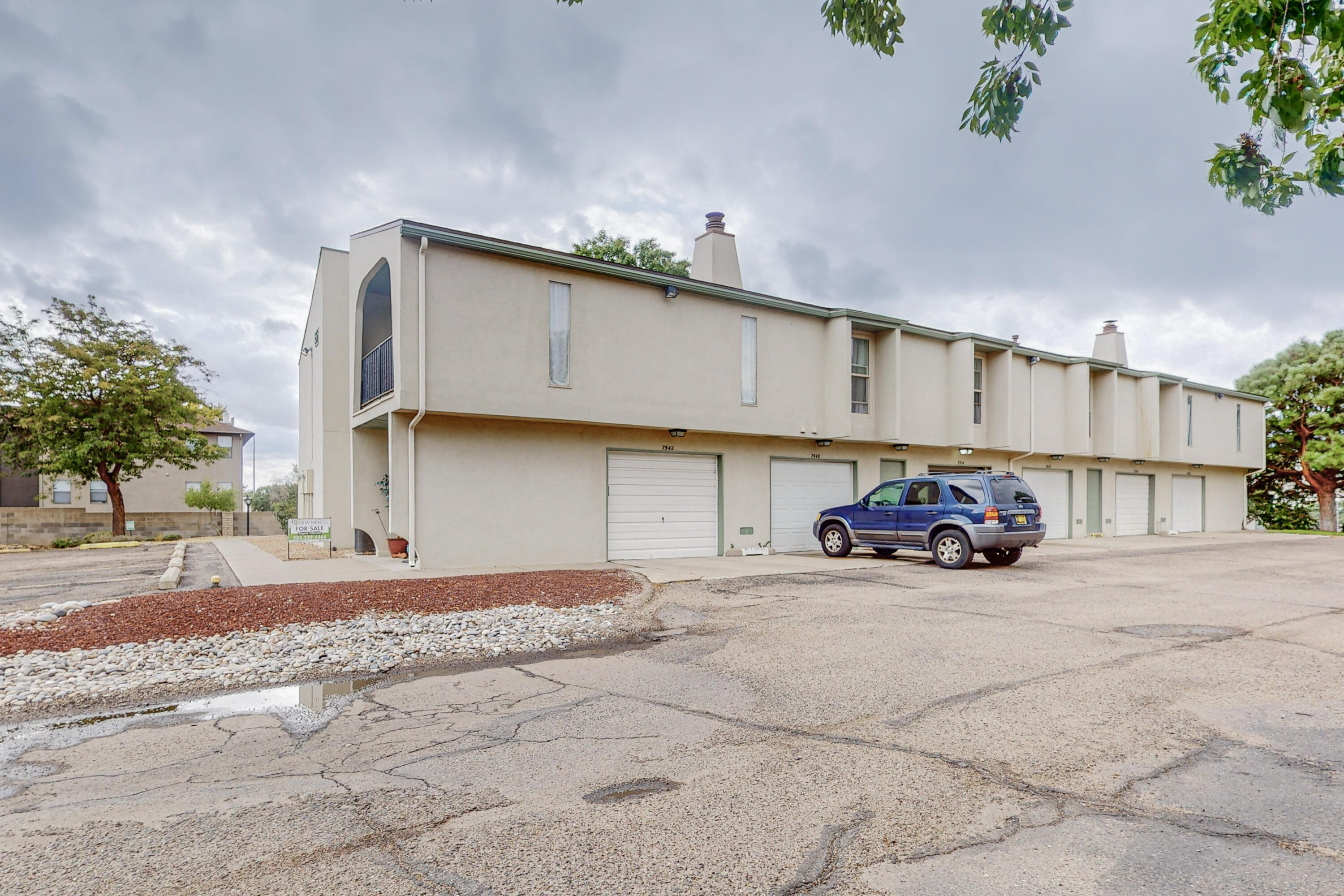 7534 Prairie Road NE