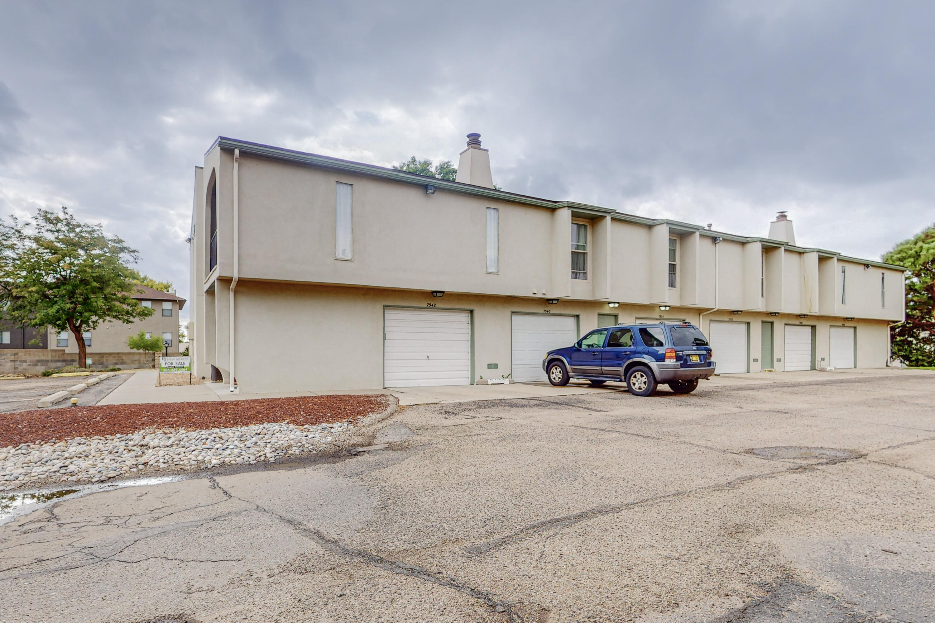 7534 Prairie Road NE