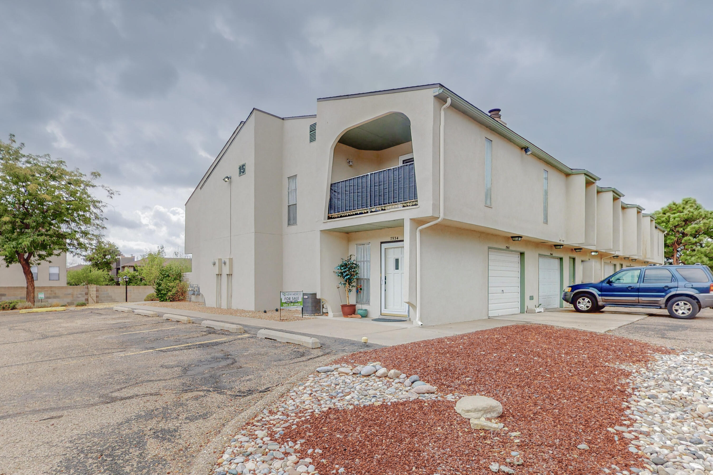 7534 Prairie Road NE