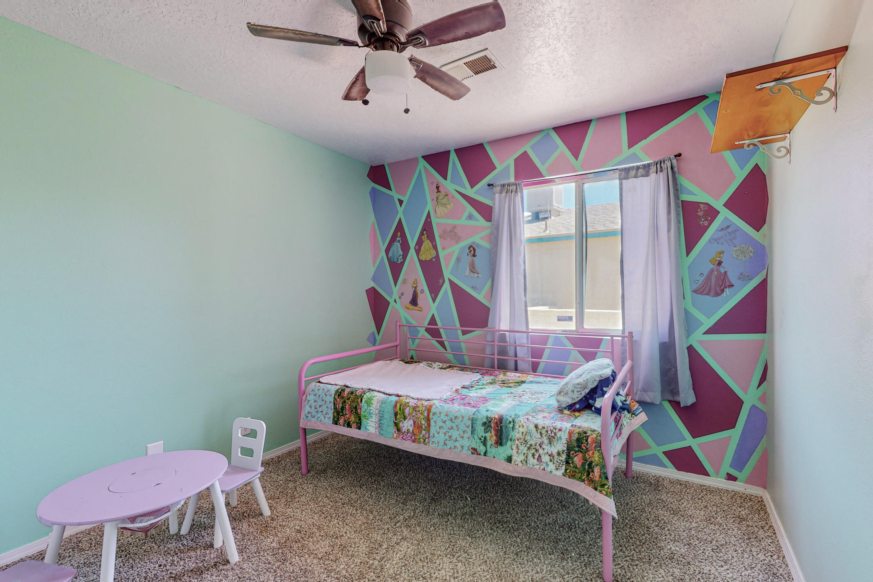 1109 Sand Dune Road NE