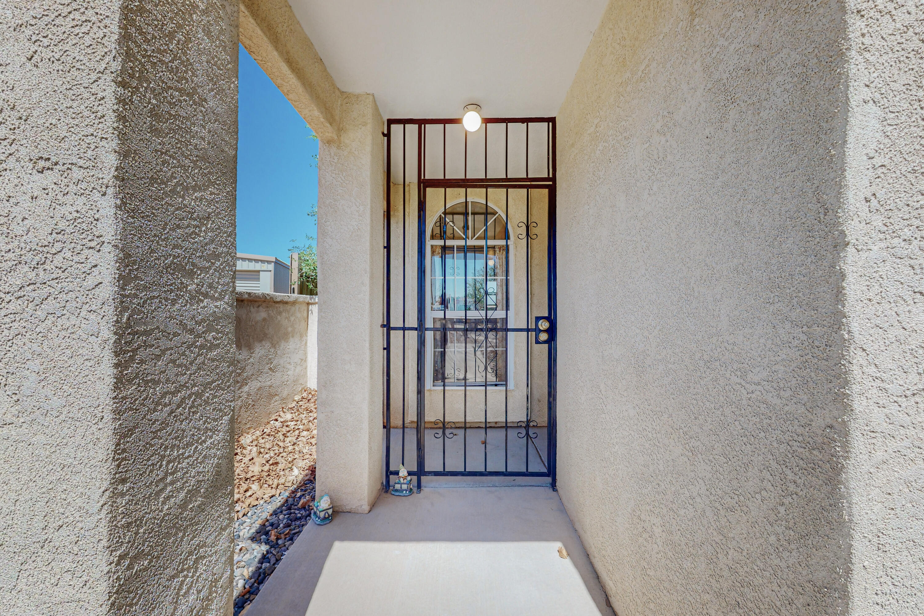 1109 Sand Dune Road NE