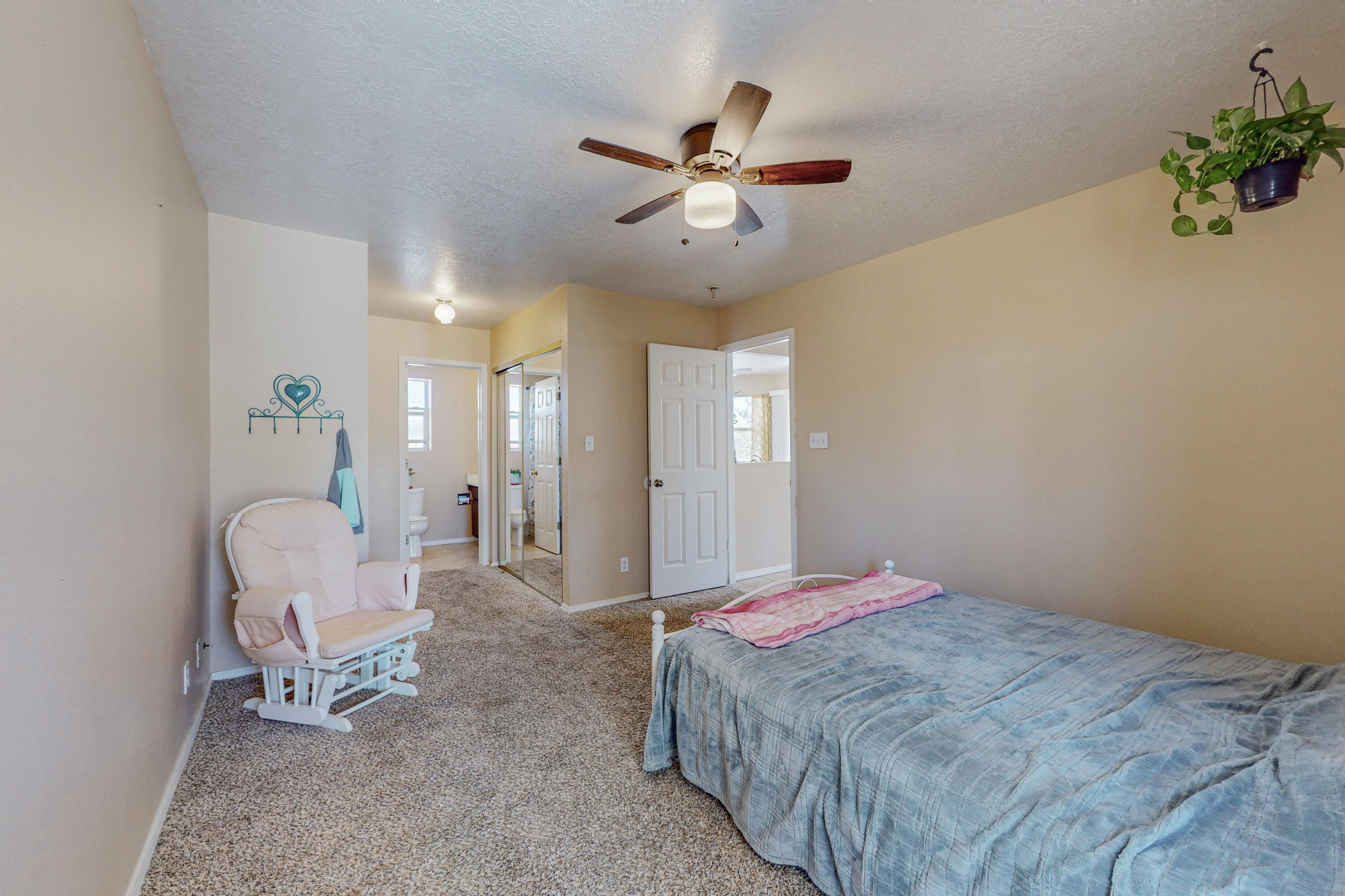 1109 Sand Dune Road NE