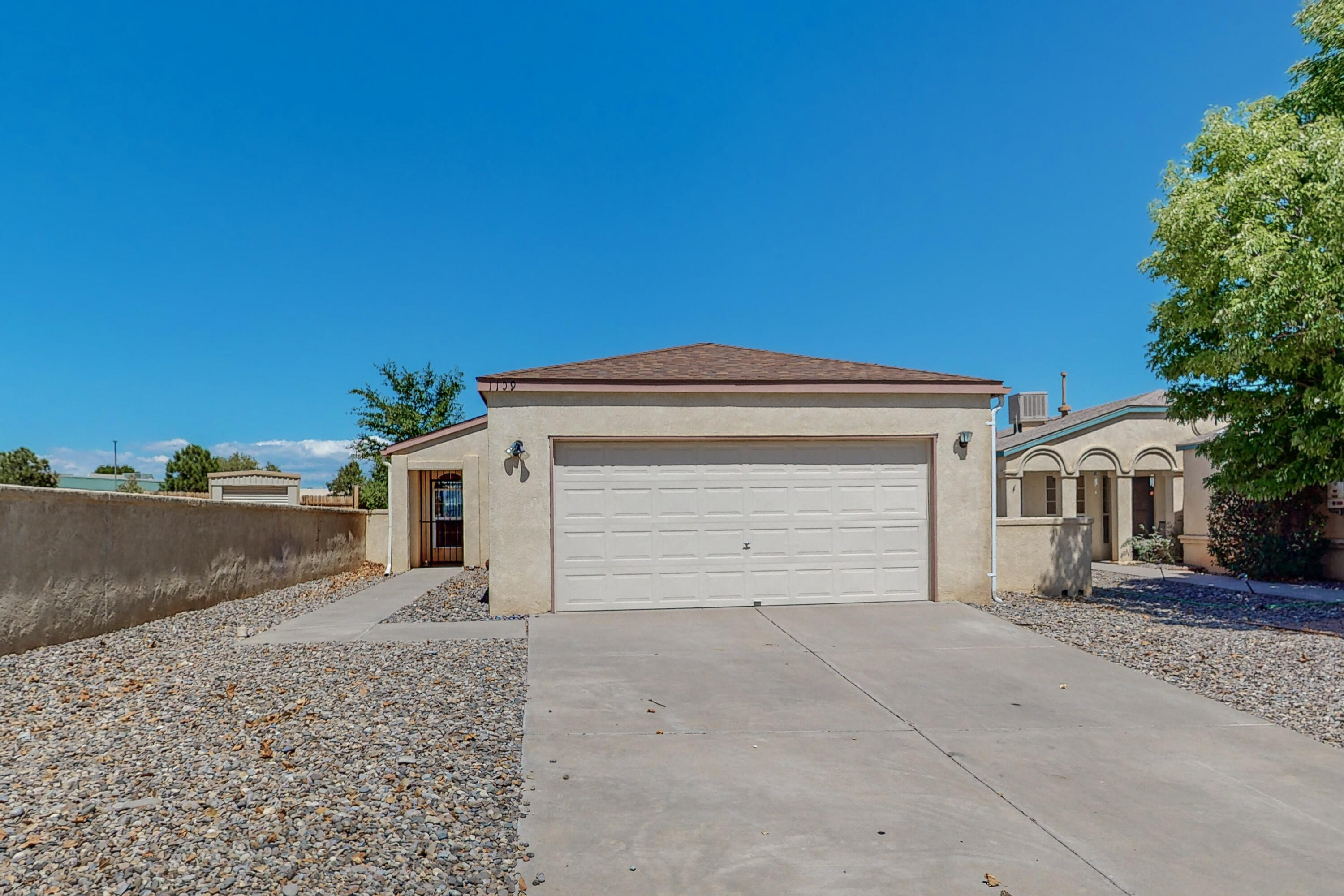 1109 Sand Dune Road NE