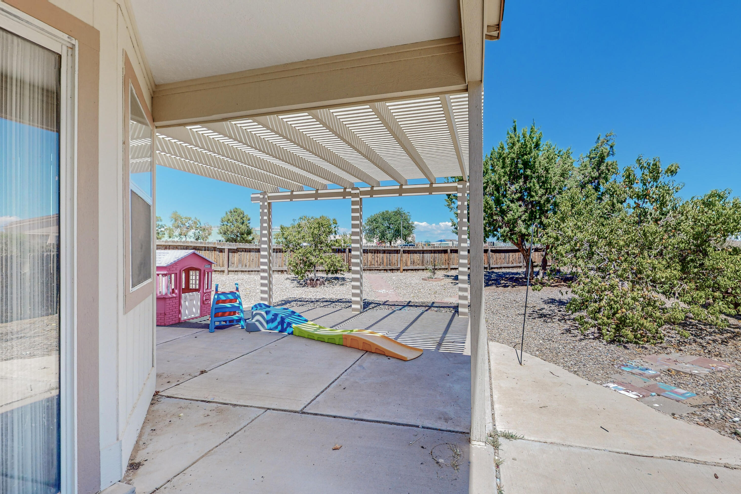 1109 Sand Dune Road NE