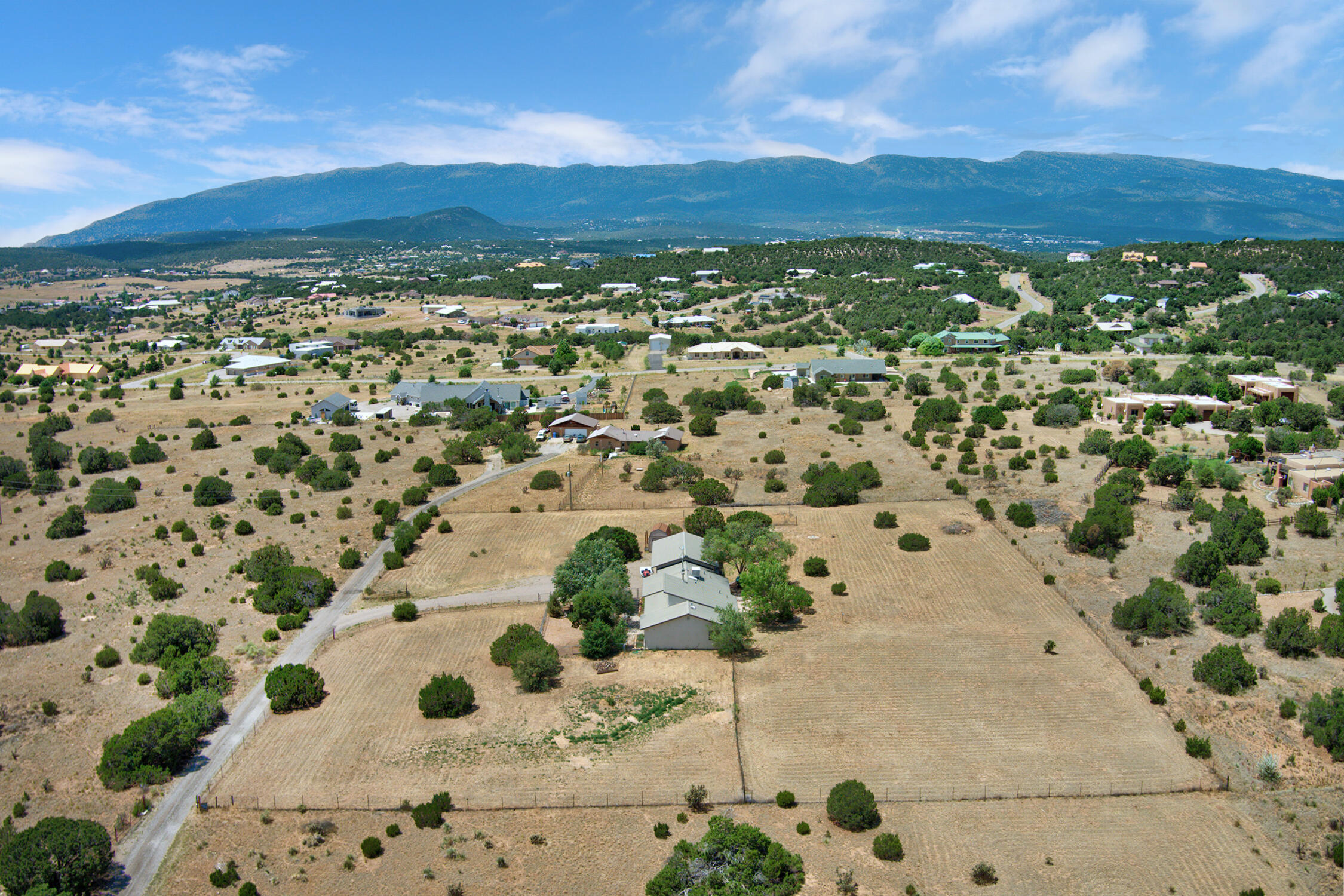 20 Tumbleweed Road