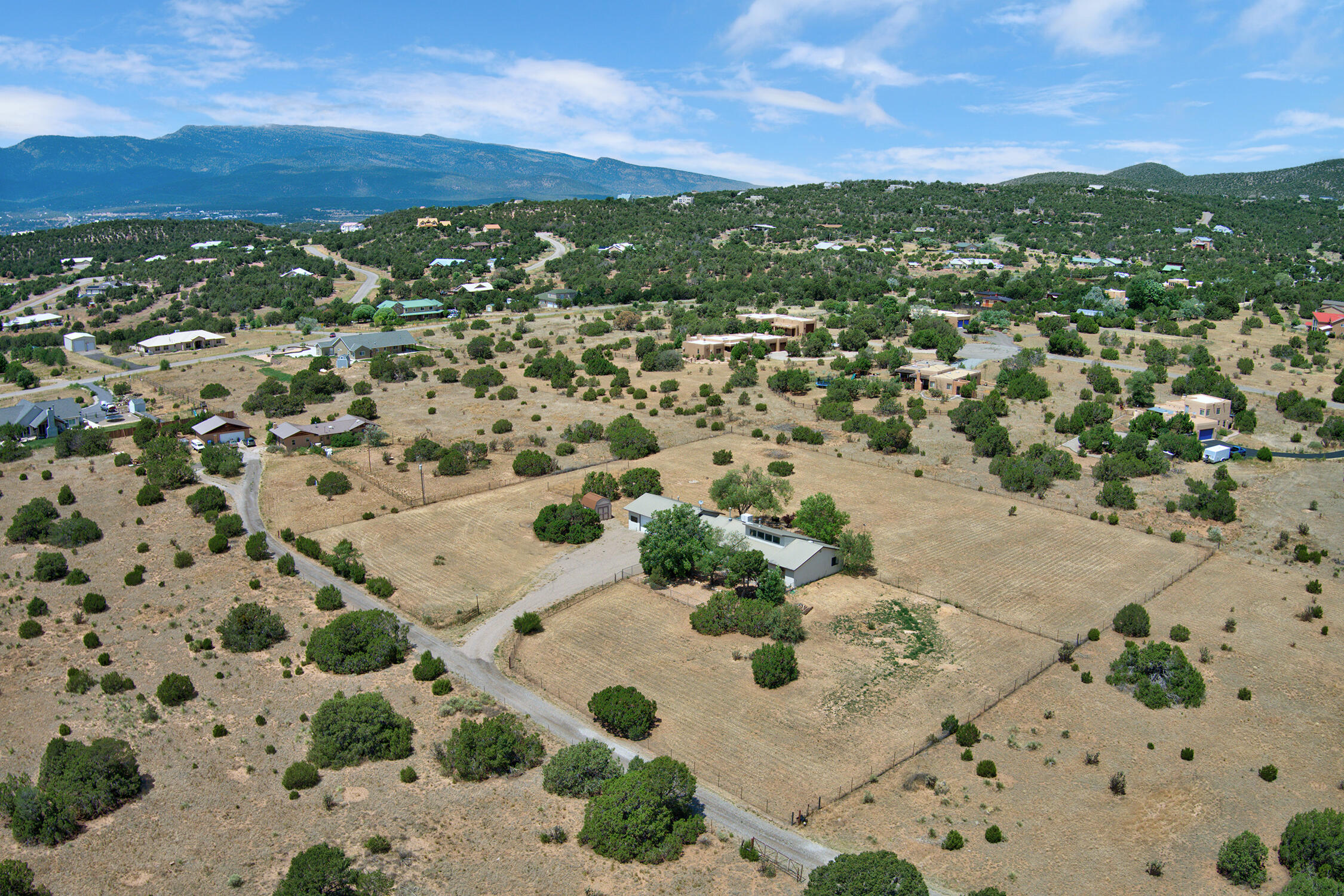 20 Tumbleweed Road