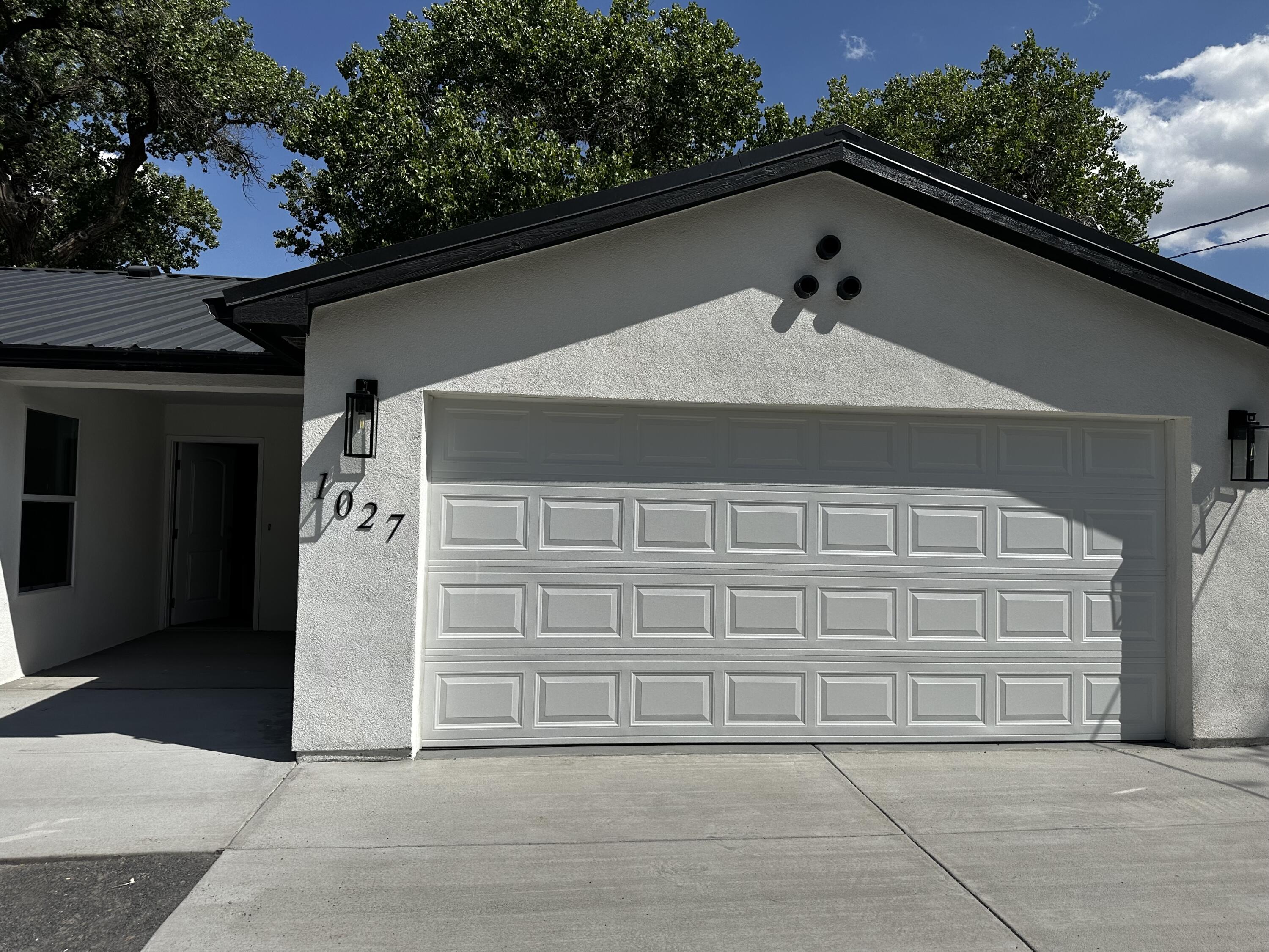 1027 Don Romero Drive SW