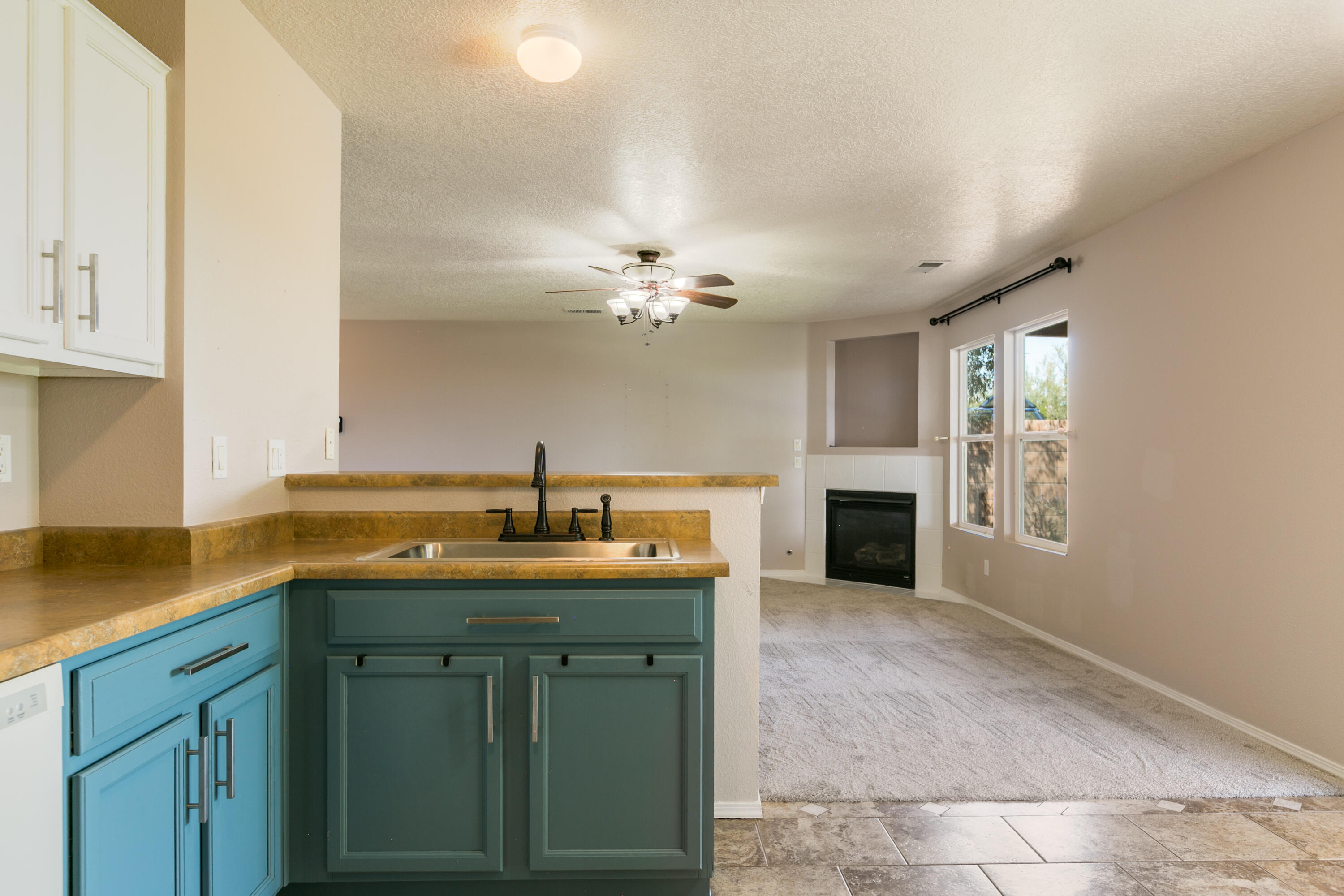 1705 Sierra Norte Loop NE