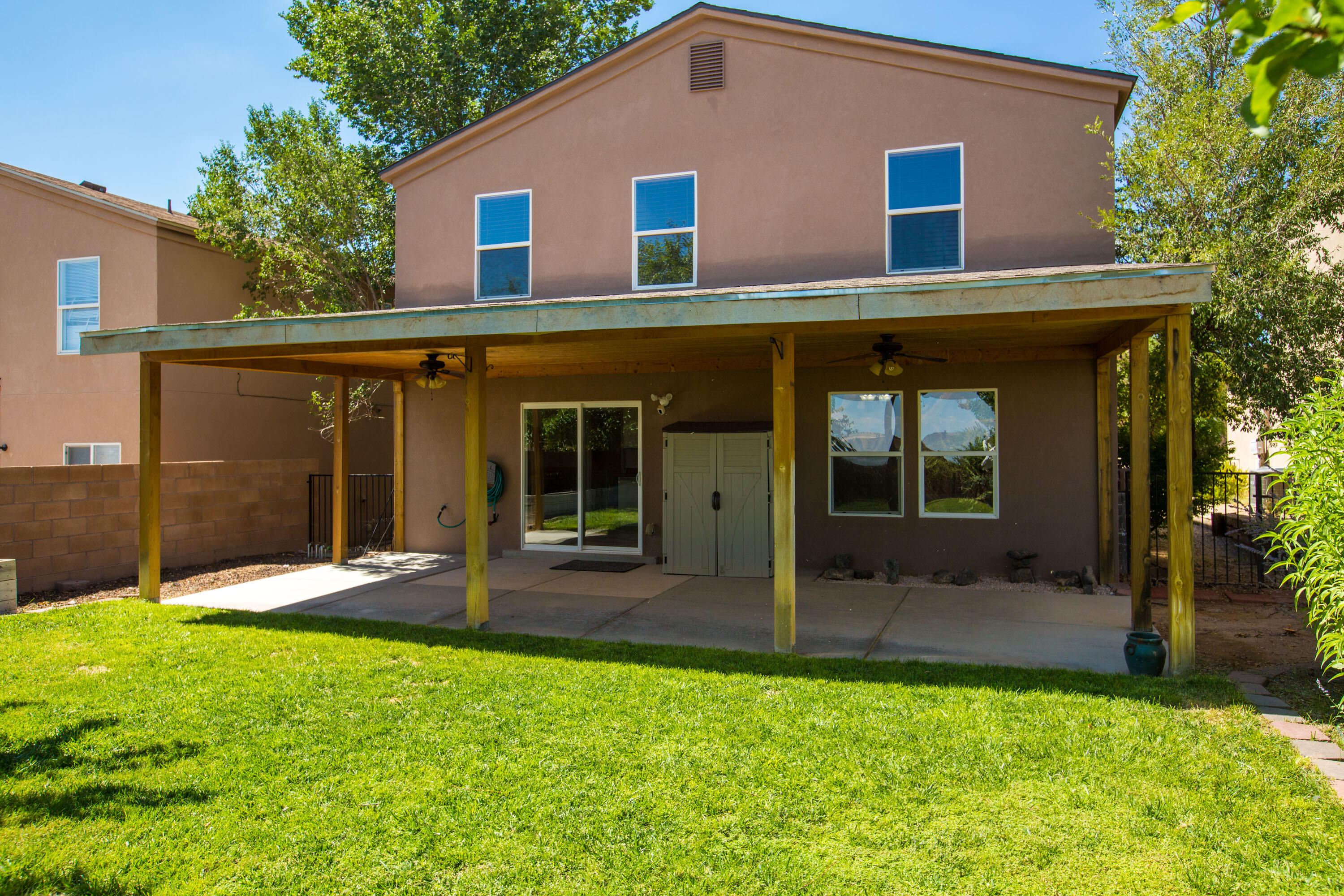 1705 Sierra Norte Loop NE