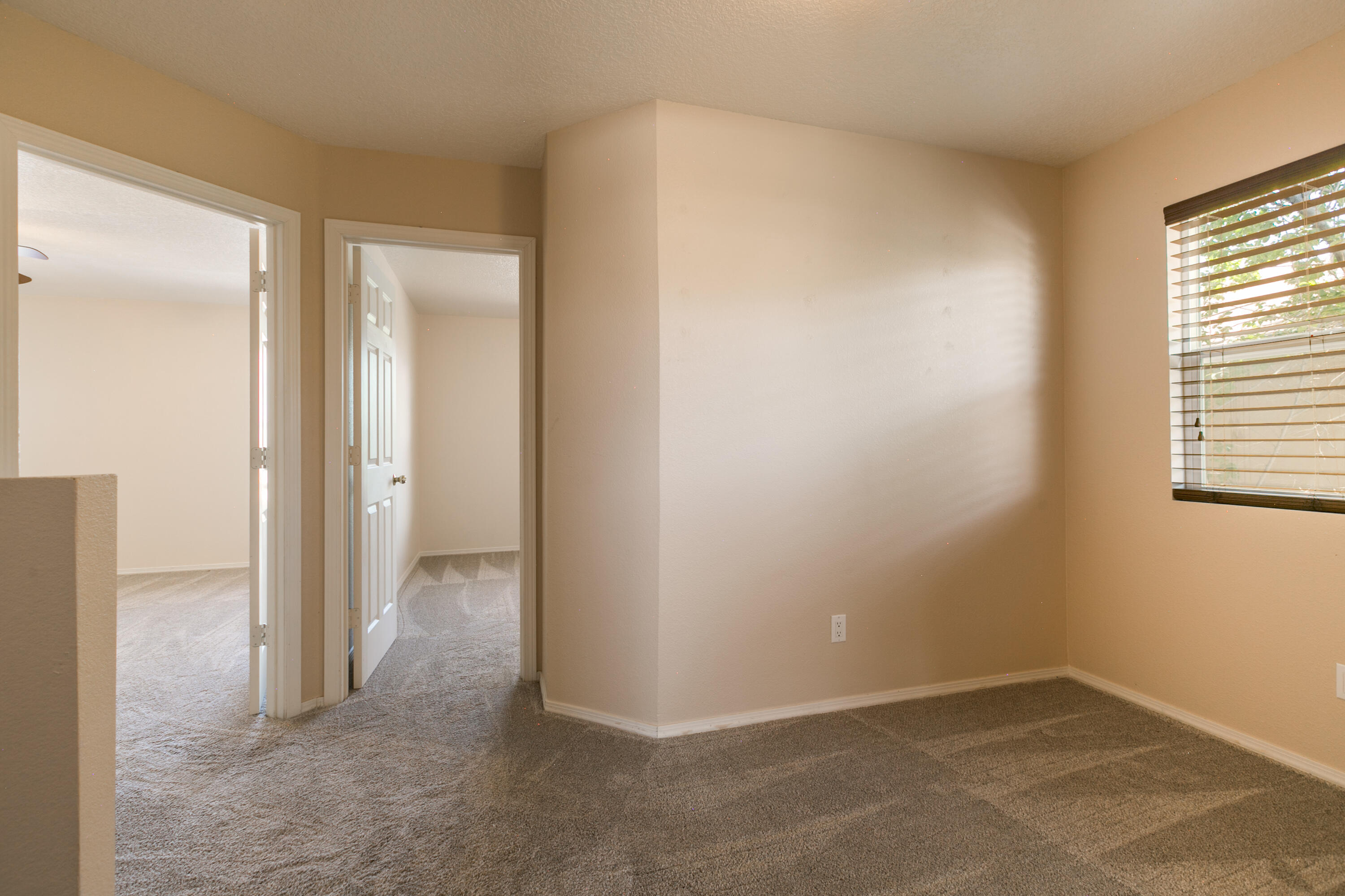 1705 Sierra Norte Loop NE