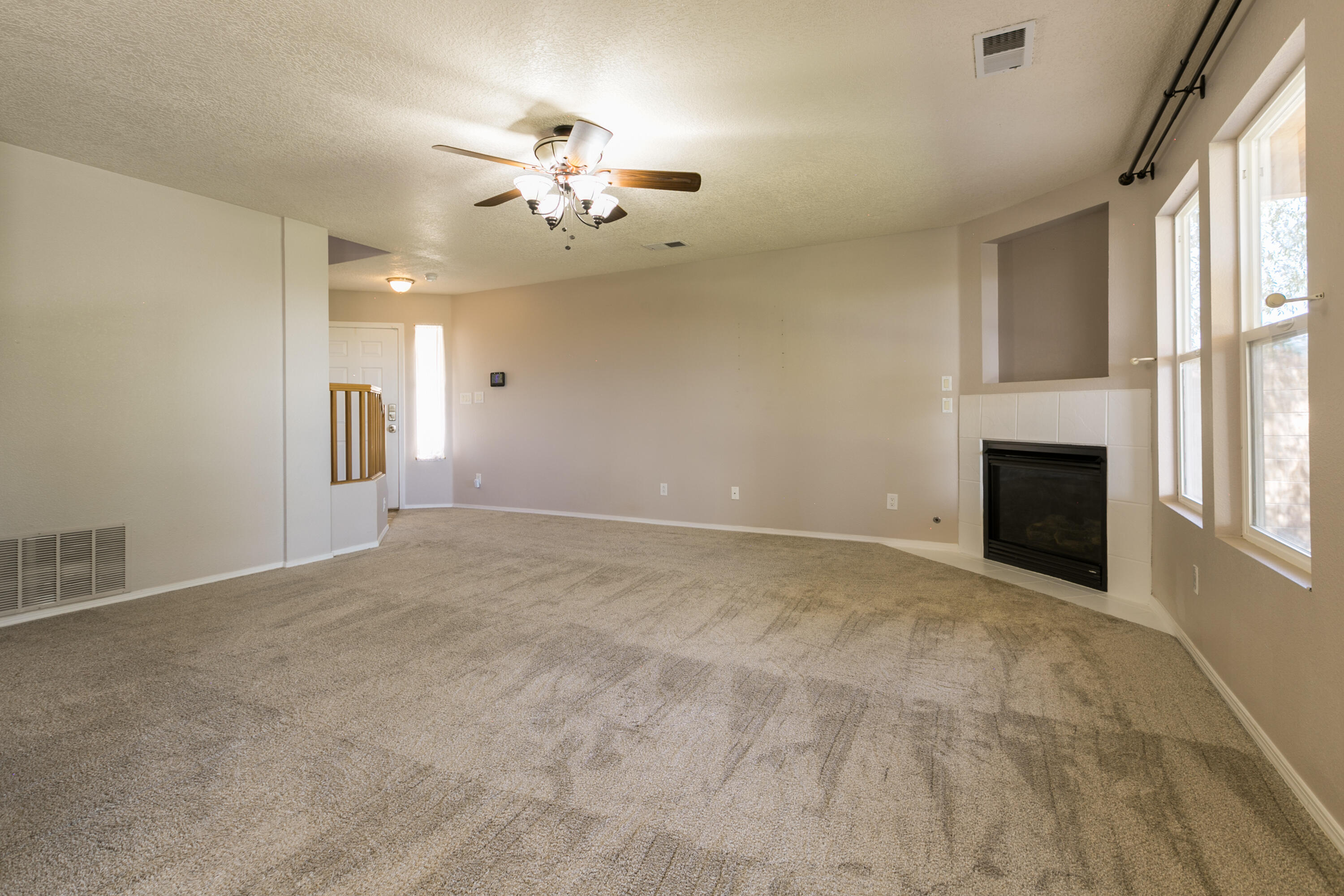 1705 Sierra Norte Loop NE