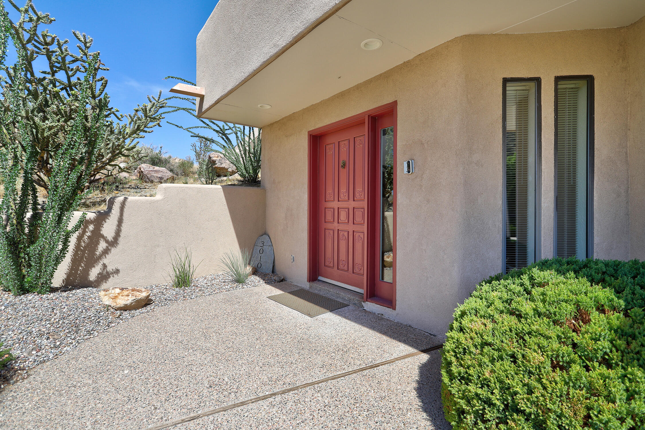 3010 La Villita Place NE