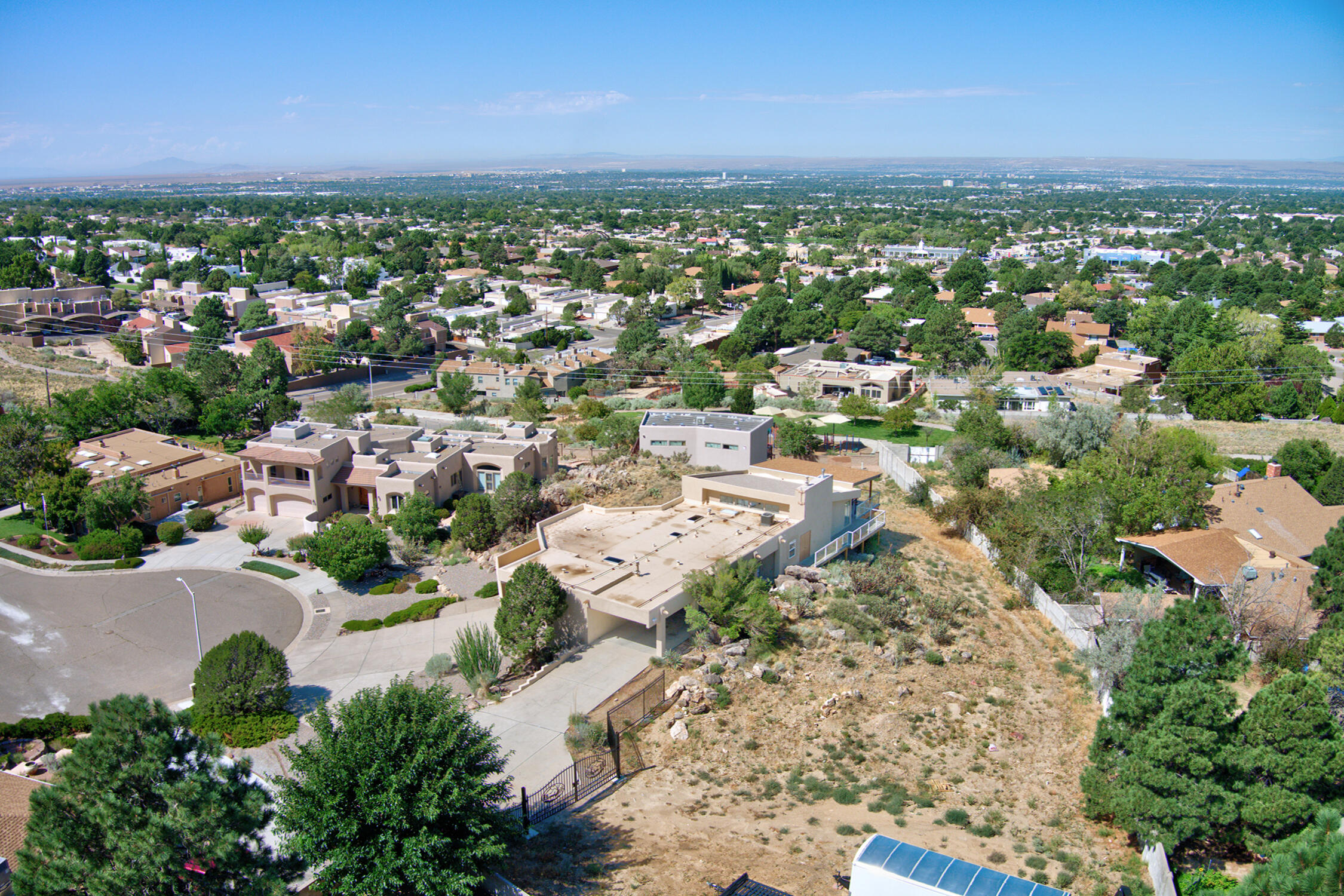3010 La Villita Place NE