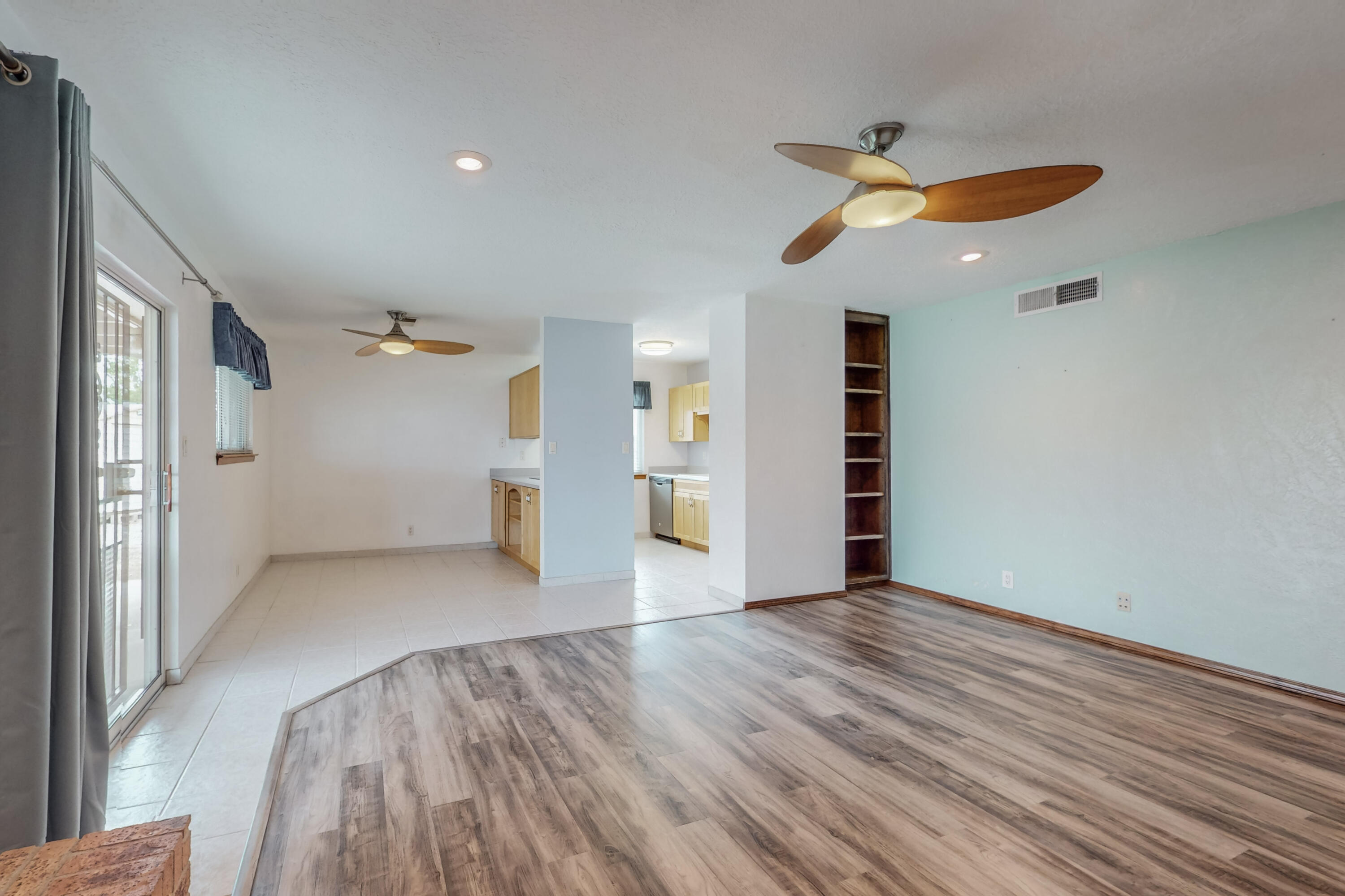 2716 Llano Encantado NW