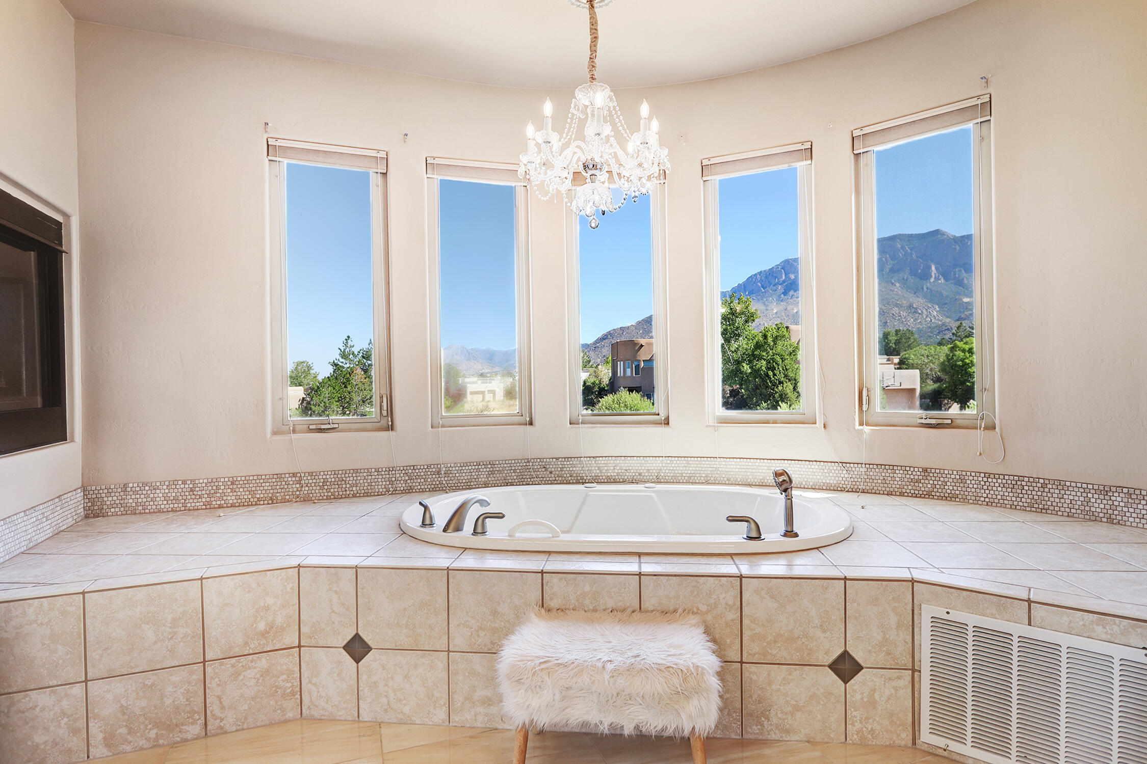 13504 Desert Zinnia Court NE