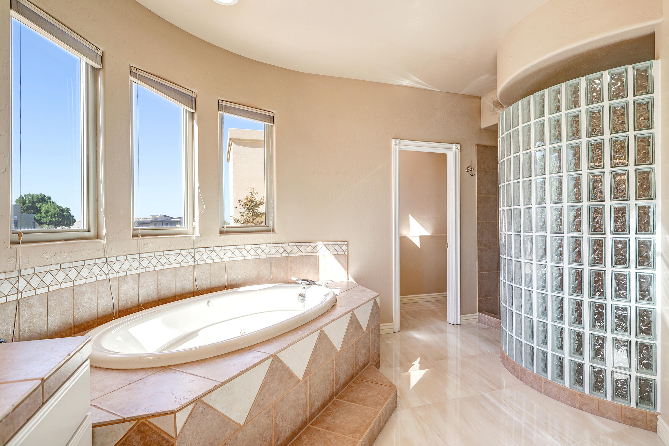 13504 Desert Zinnia Court NE