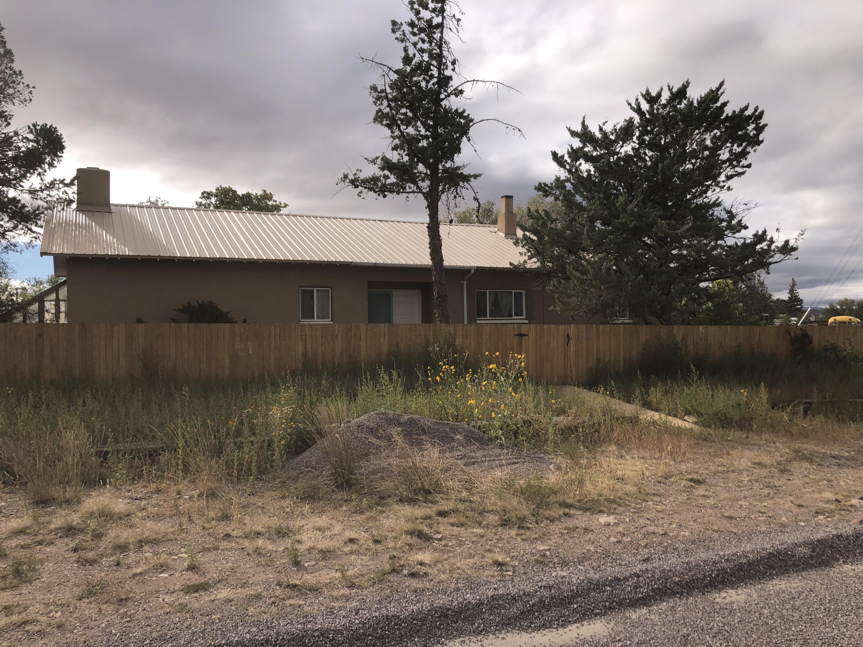 1002 Spruce Street