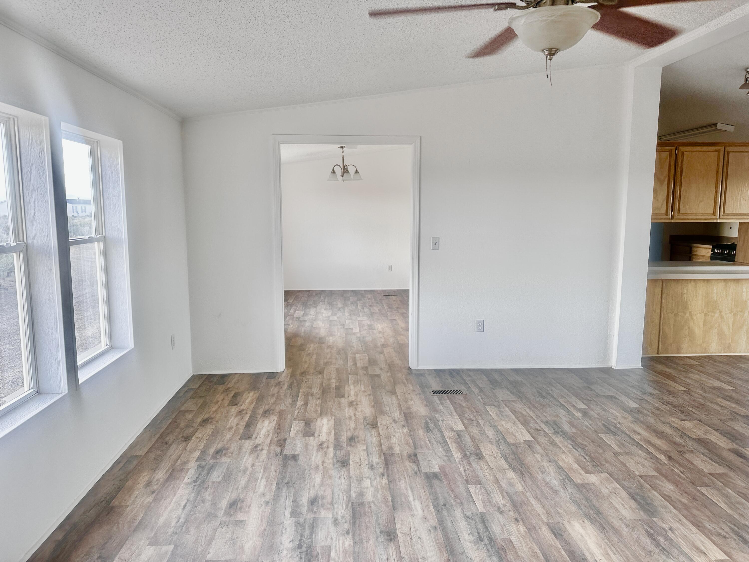 1117 Kent Road NE
