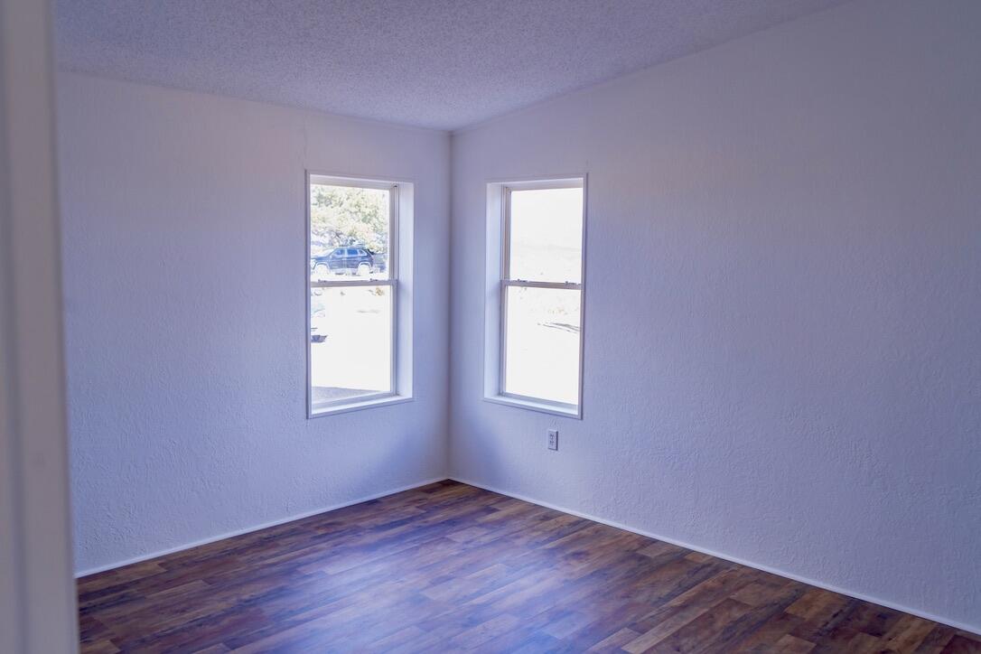 1117 Kent Road NE