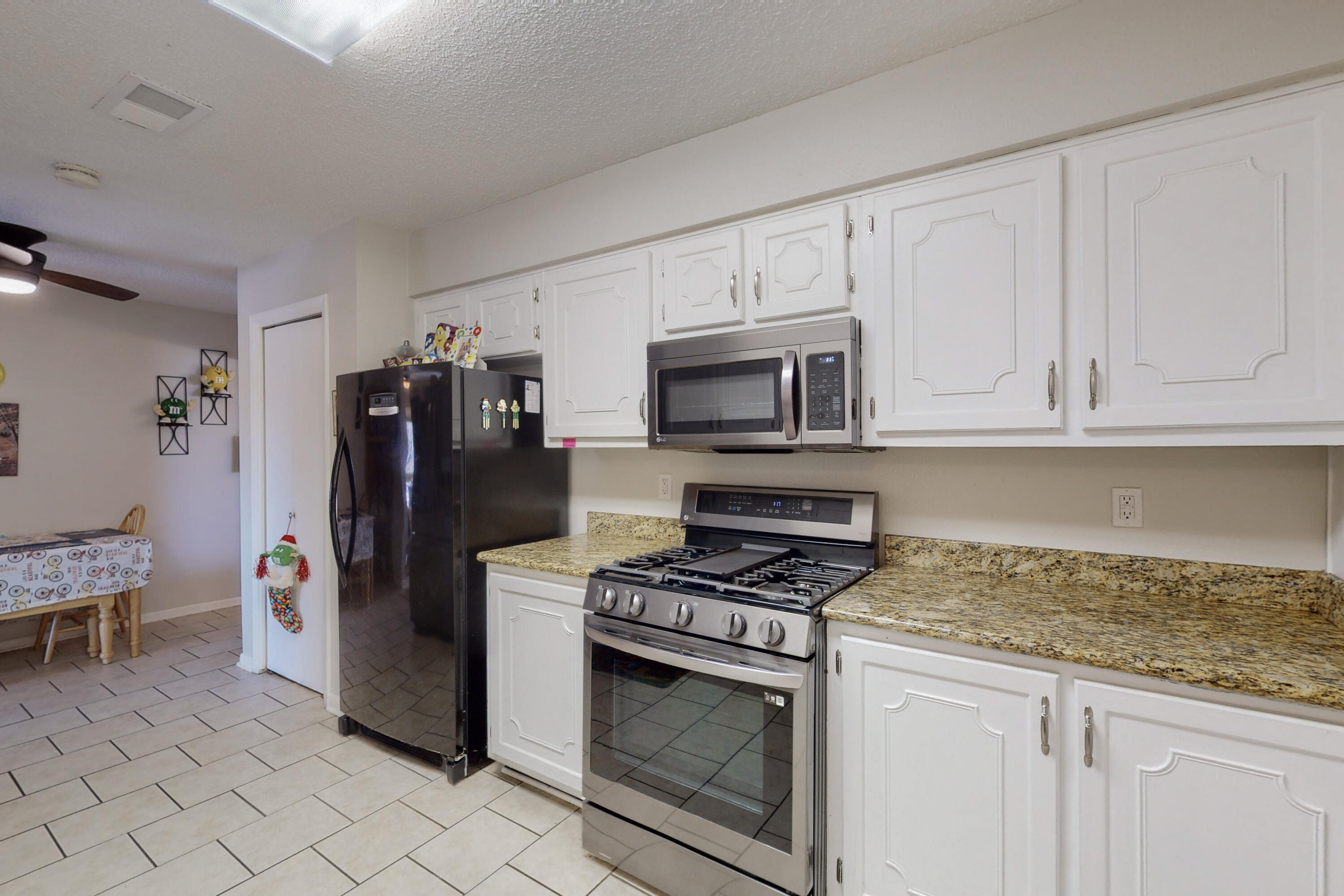 4102 El Alto Court SE