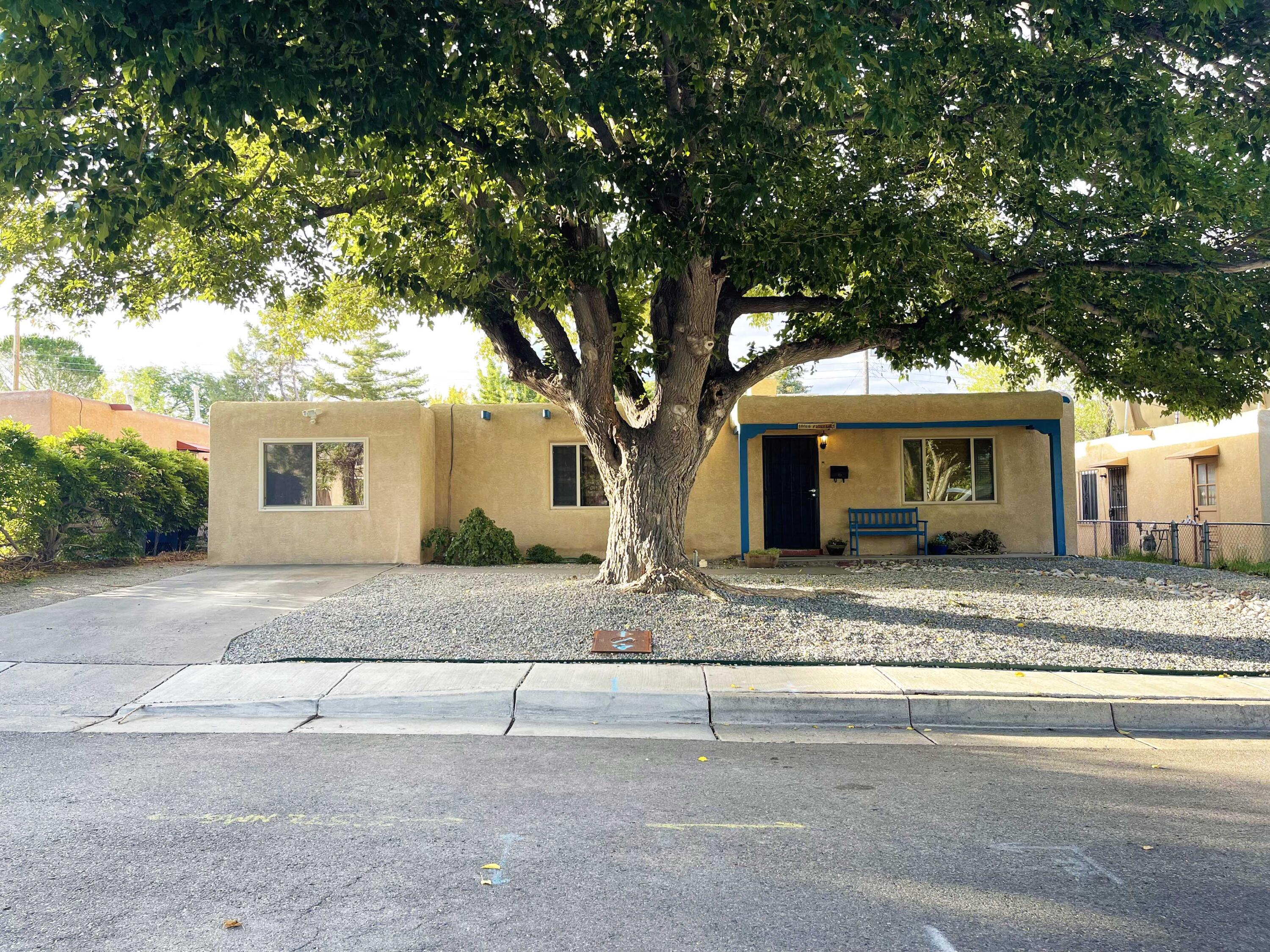 10816 Fairbanks Road NE