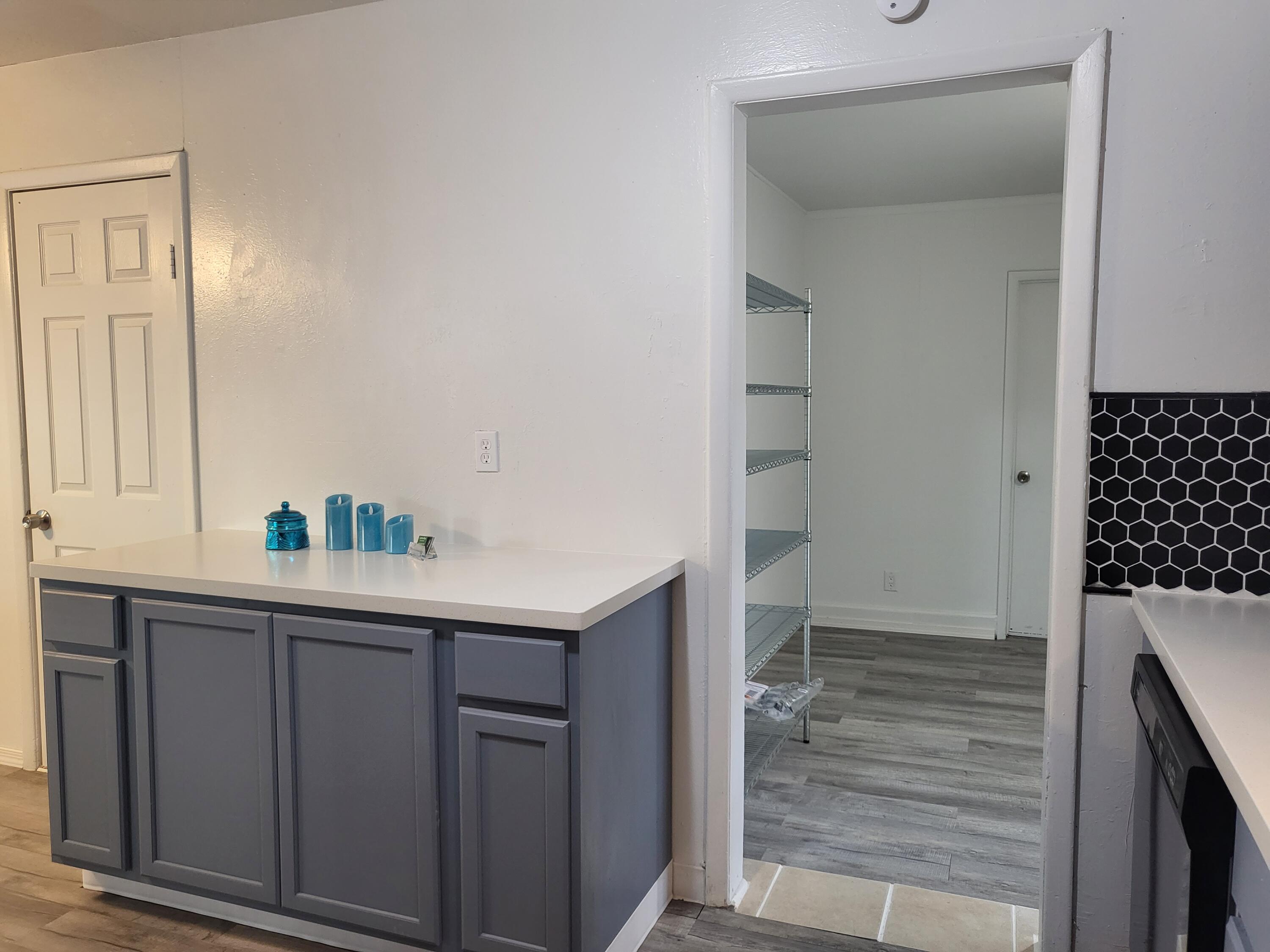 5944 Avenida La Barranca NW