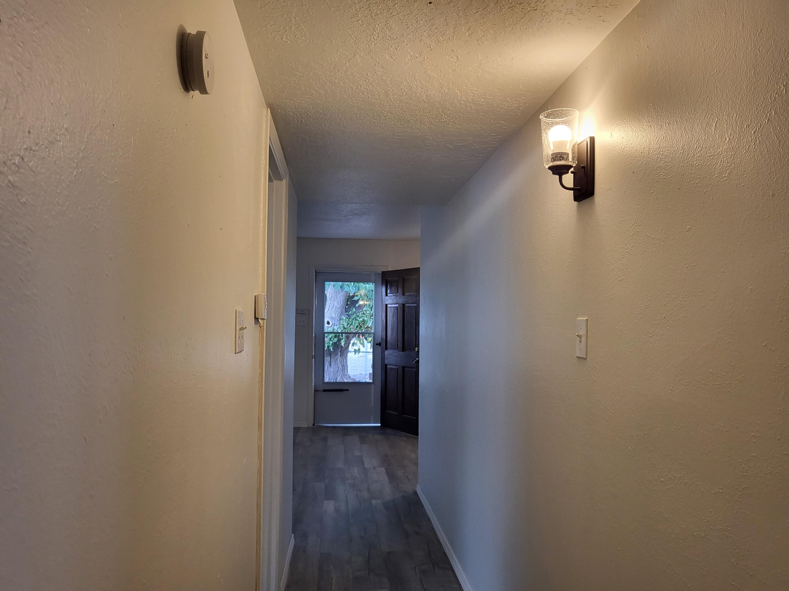 5944 Avenida La Barranca NW