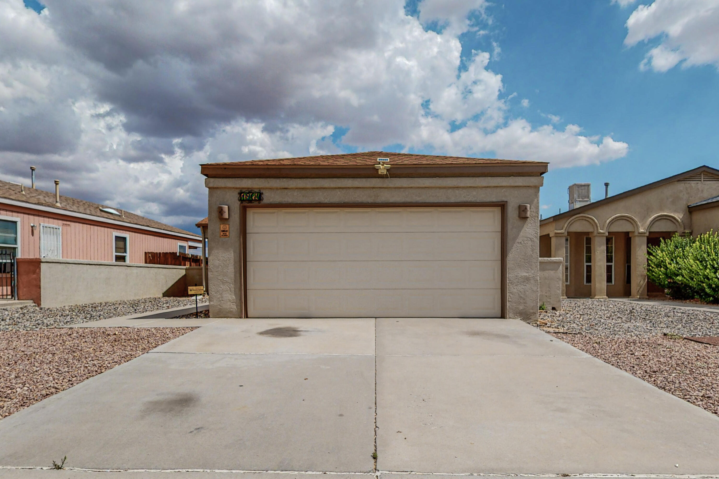 1904 Strawberry Drive NE