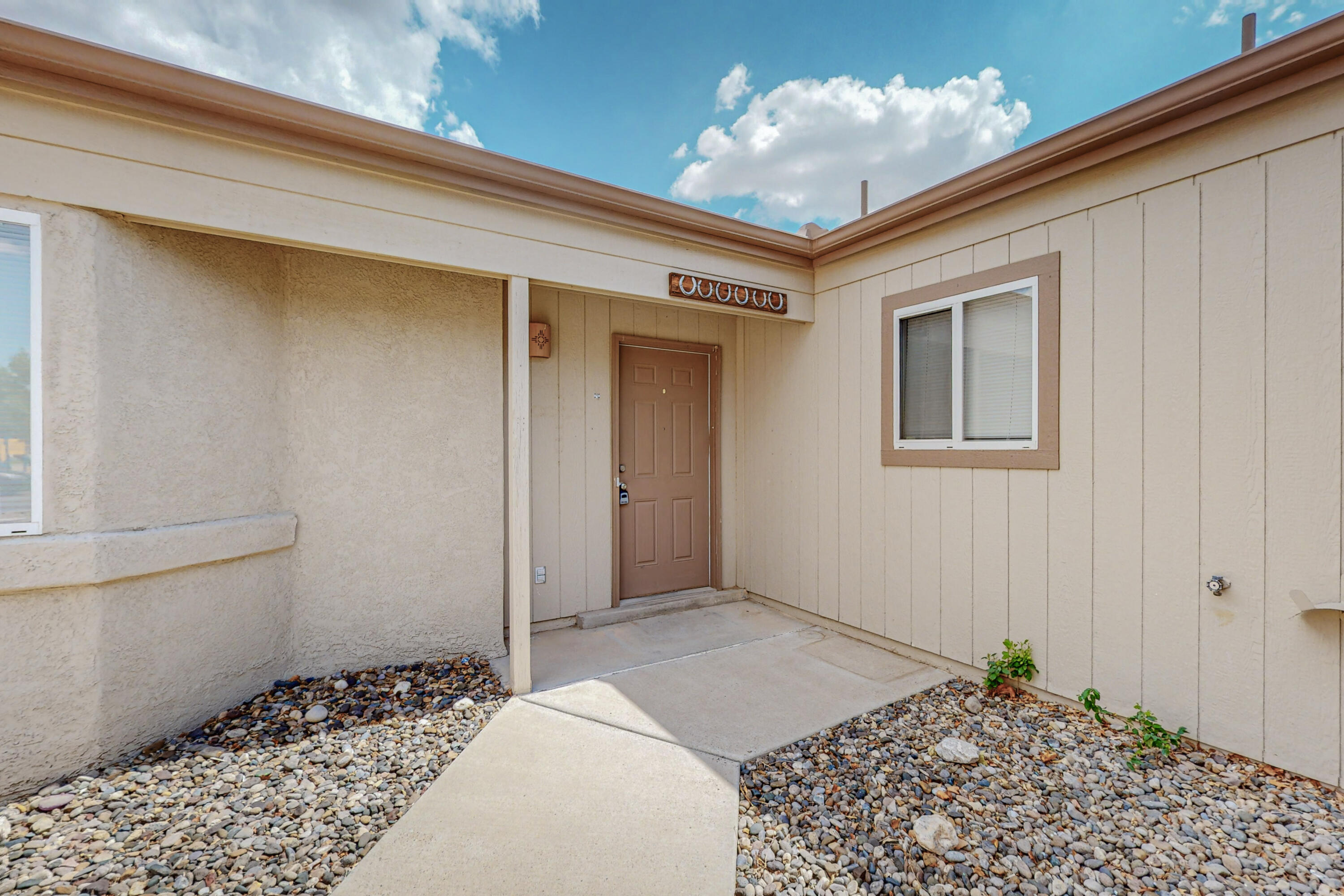 1904 Strawberry Drive NE