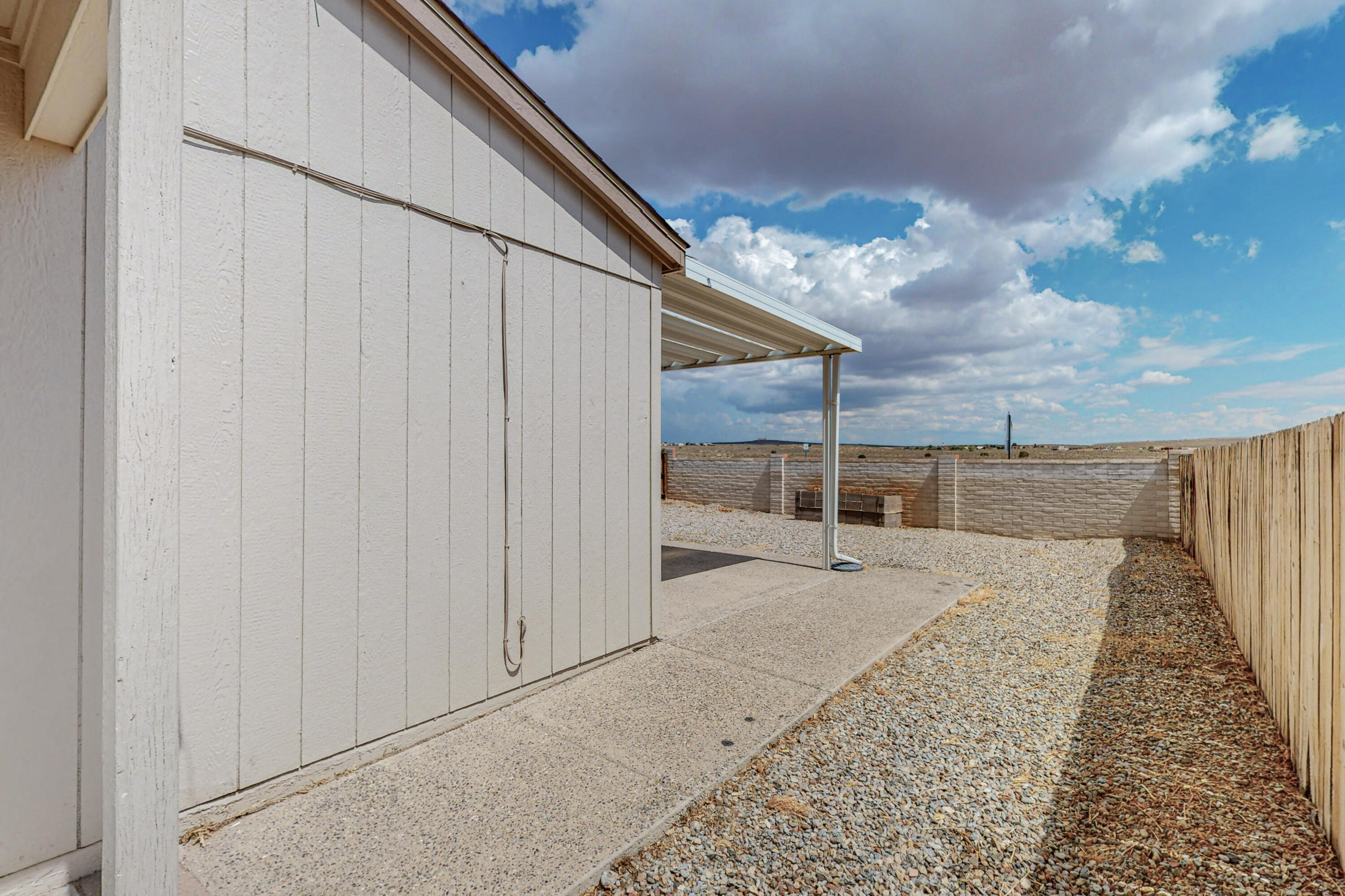 1904 Strawberry Drive NE