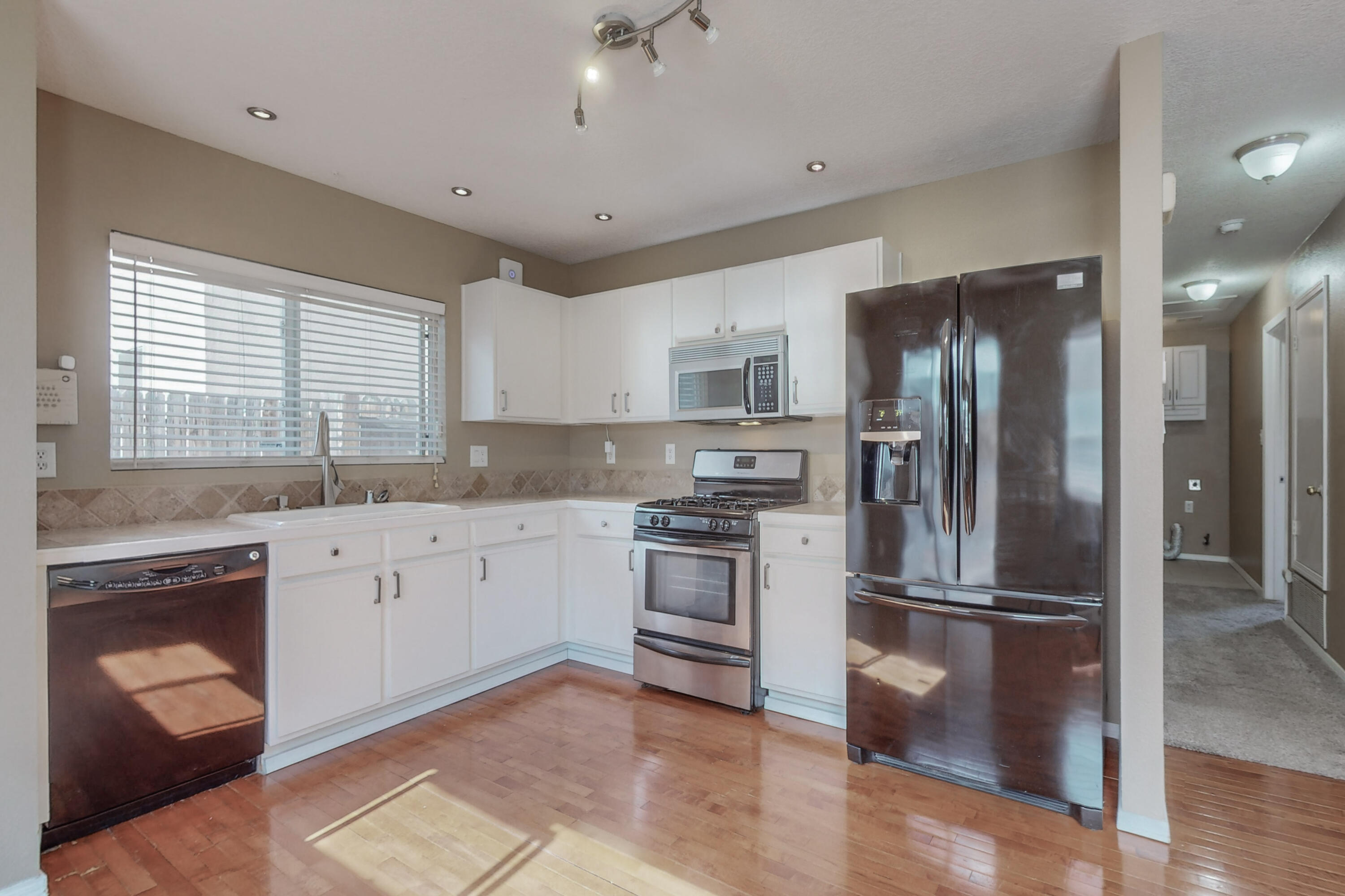 1309 Ojo Sarco Street SW