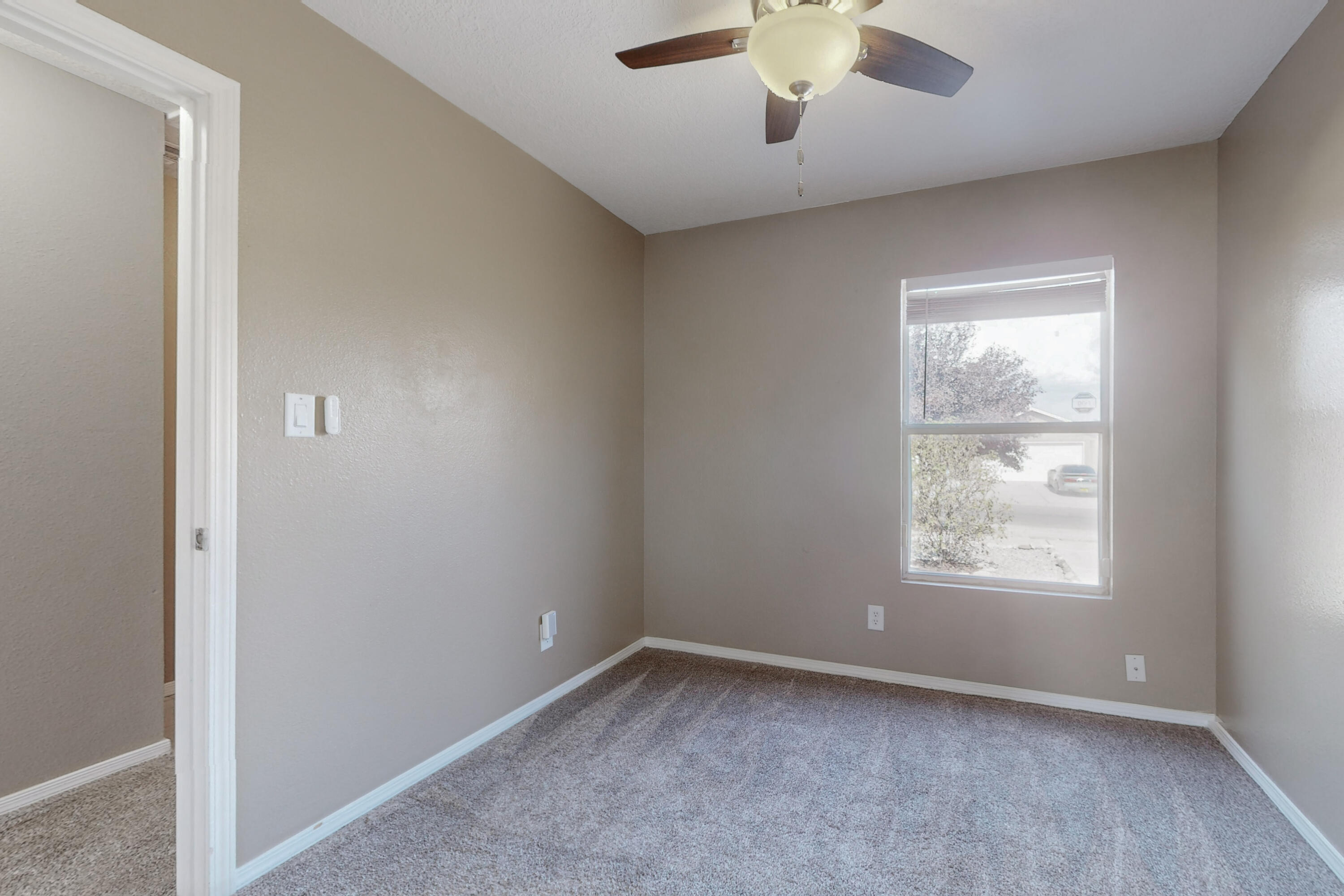 1309 Ojo Sarco Street SW