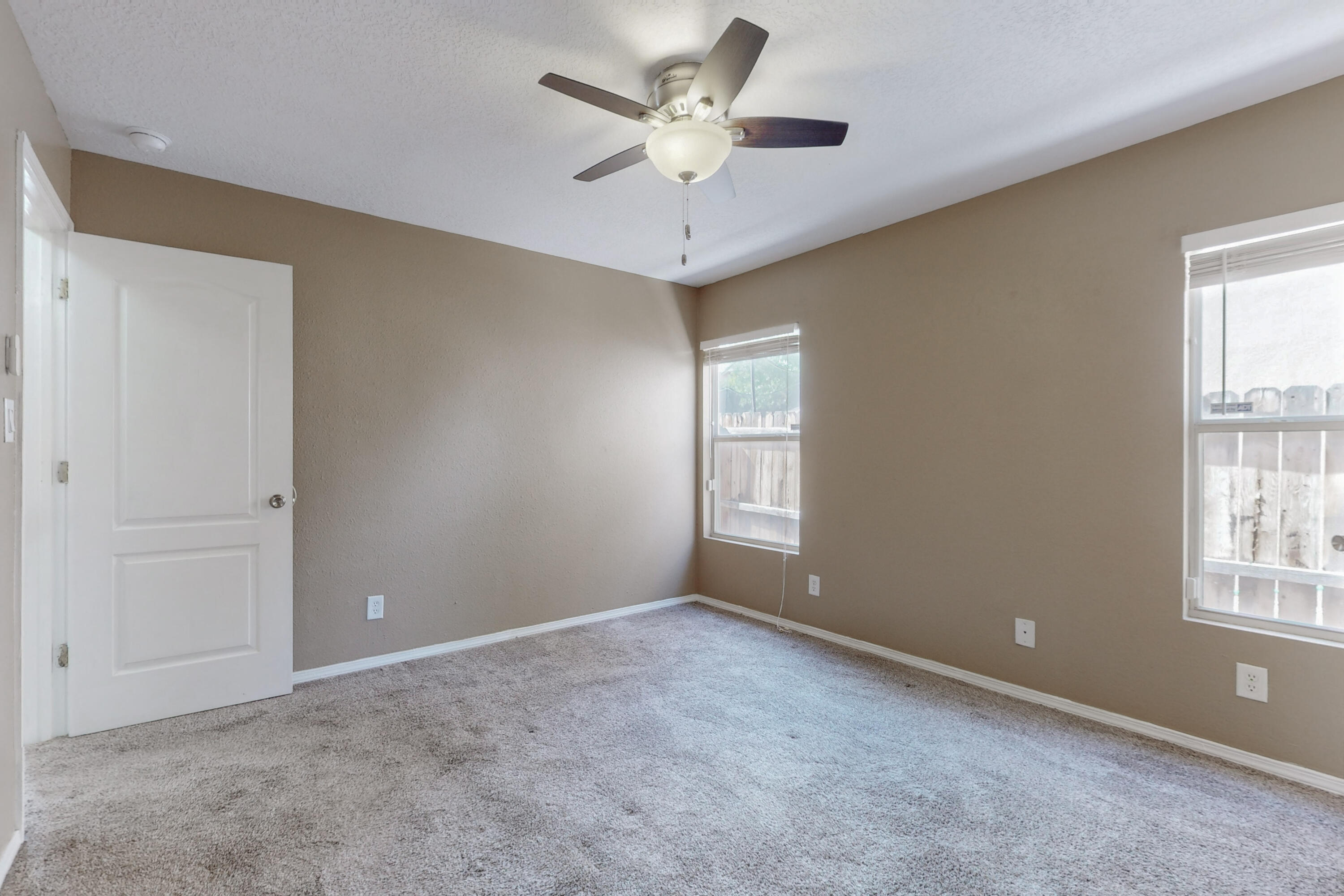 1309 Ojo Sarco Street SW
