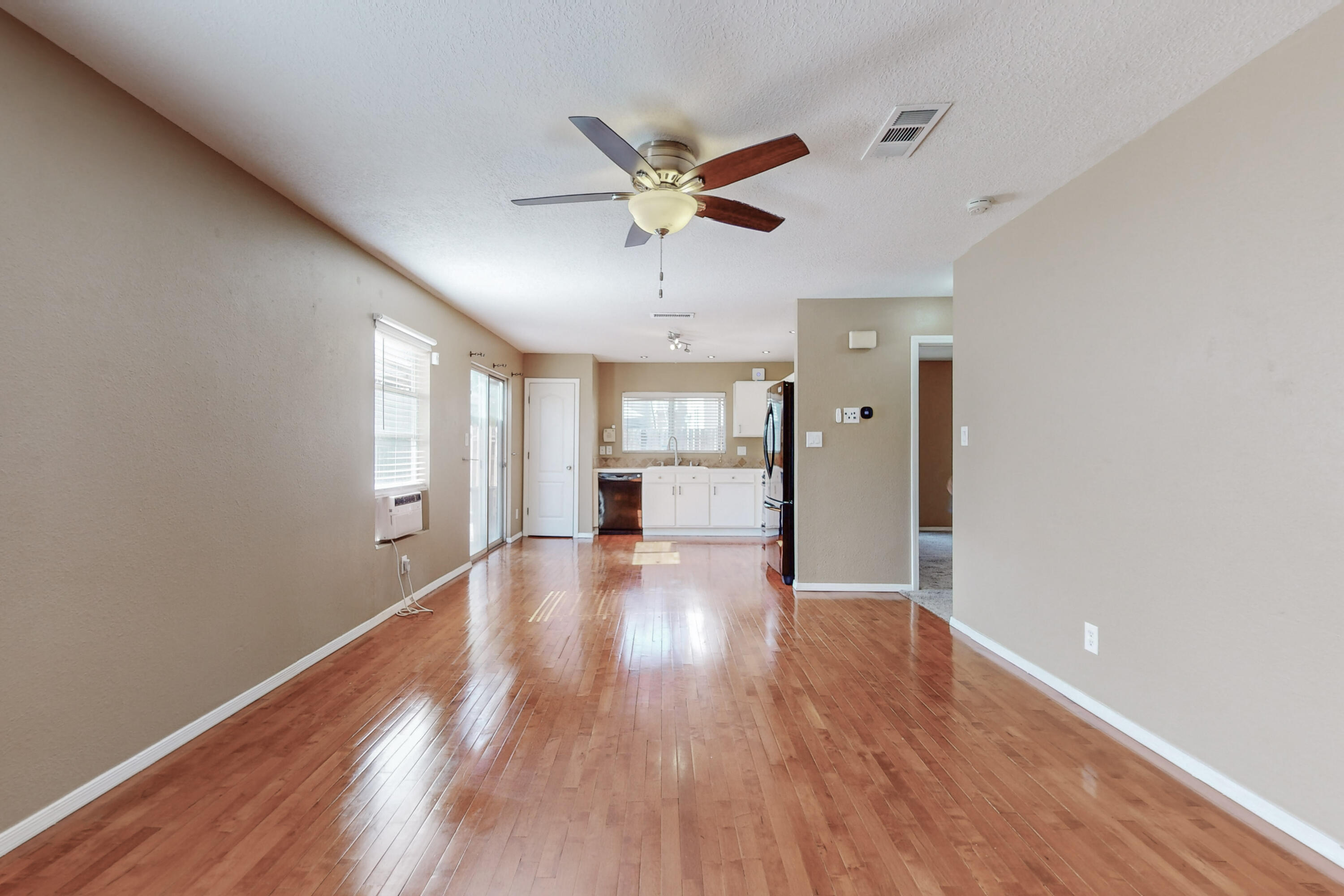 1309 Ojo Sarco Street SW