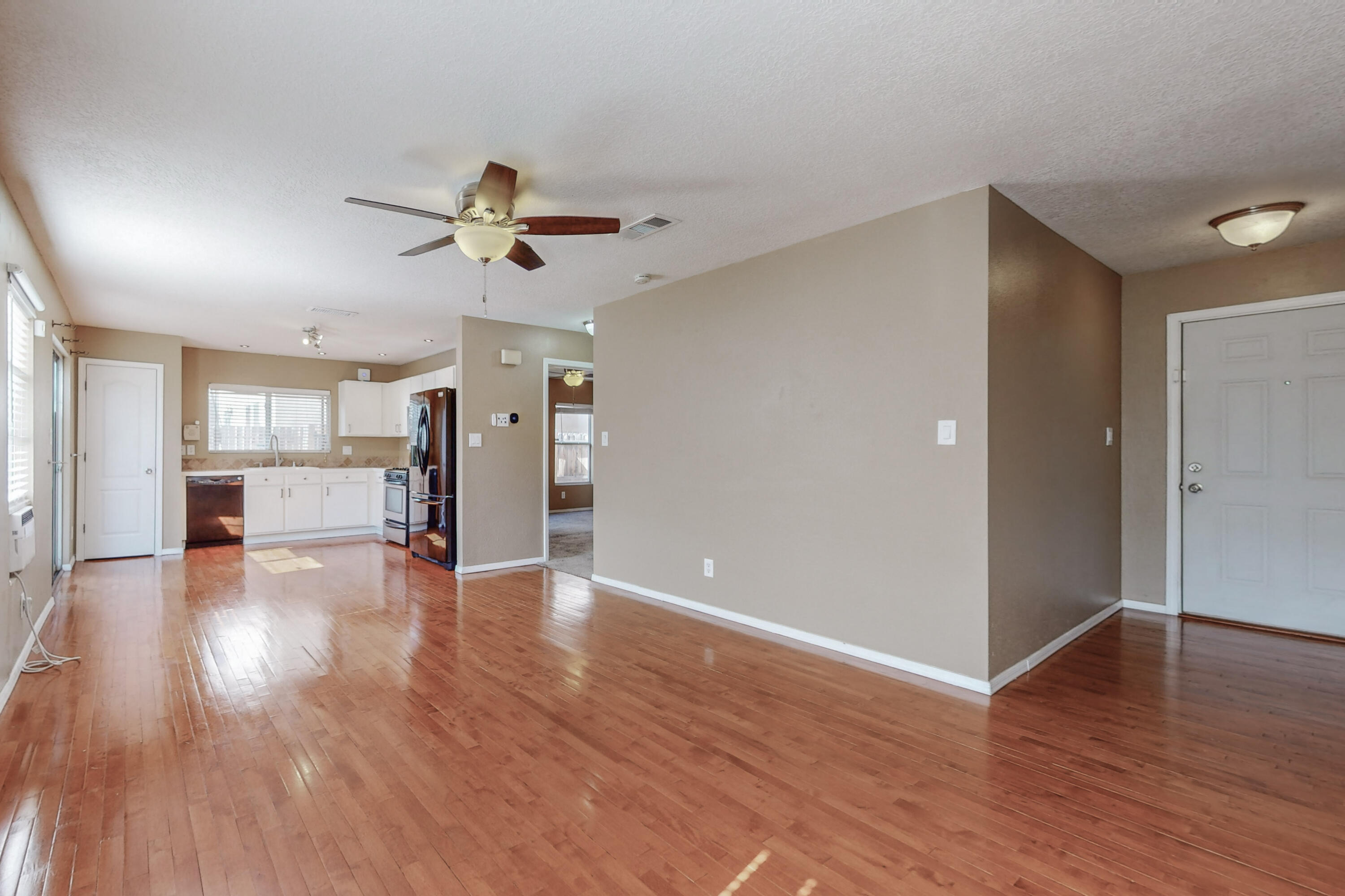 1309 Ojo Sarco Street SW