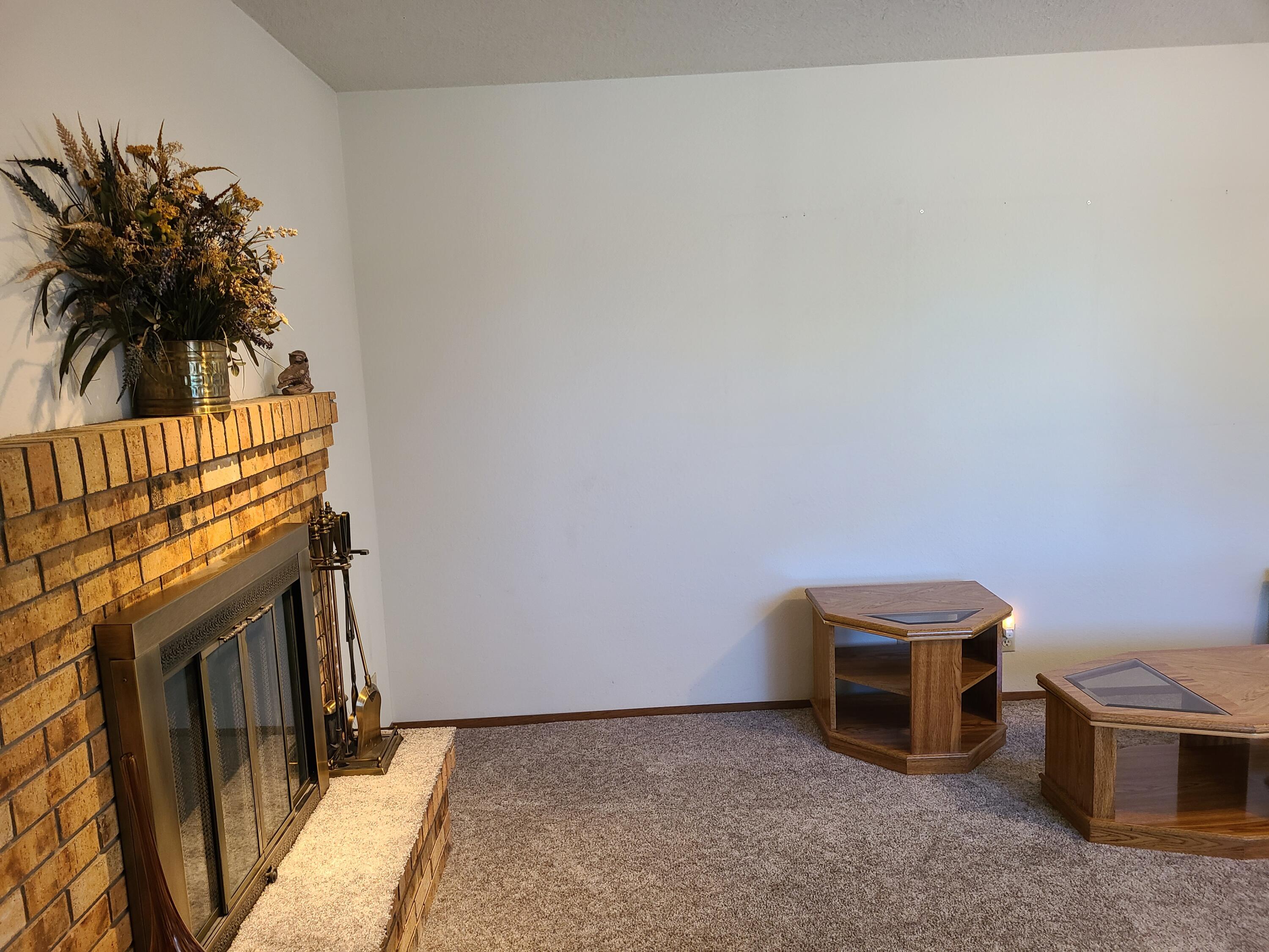 1325 Dulcinea Lane