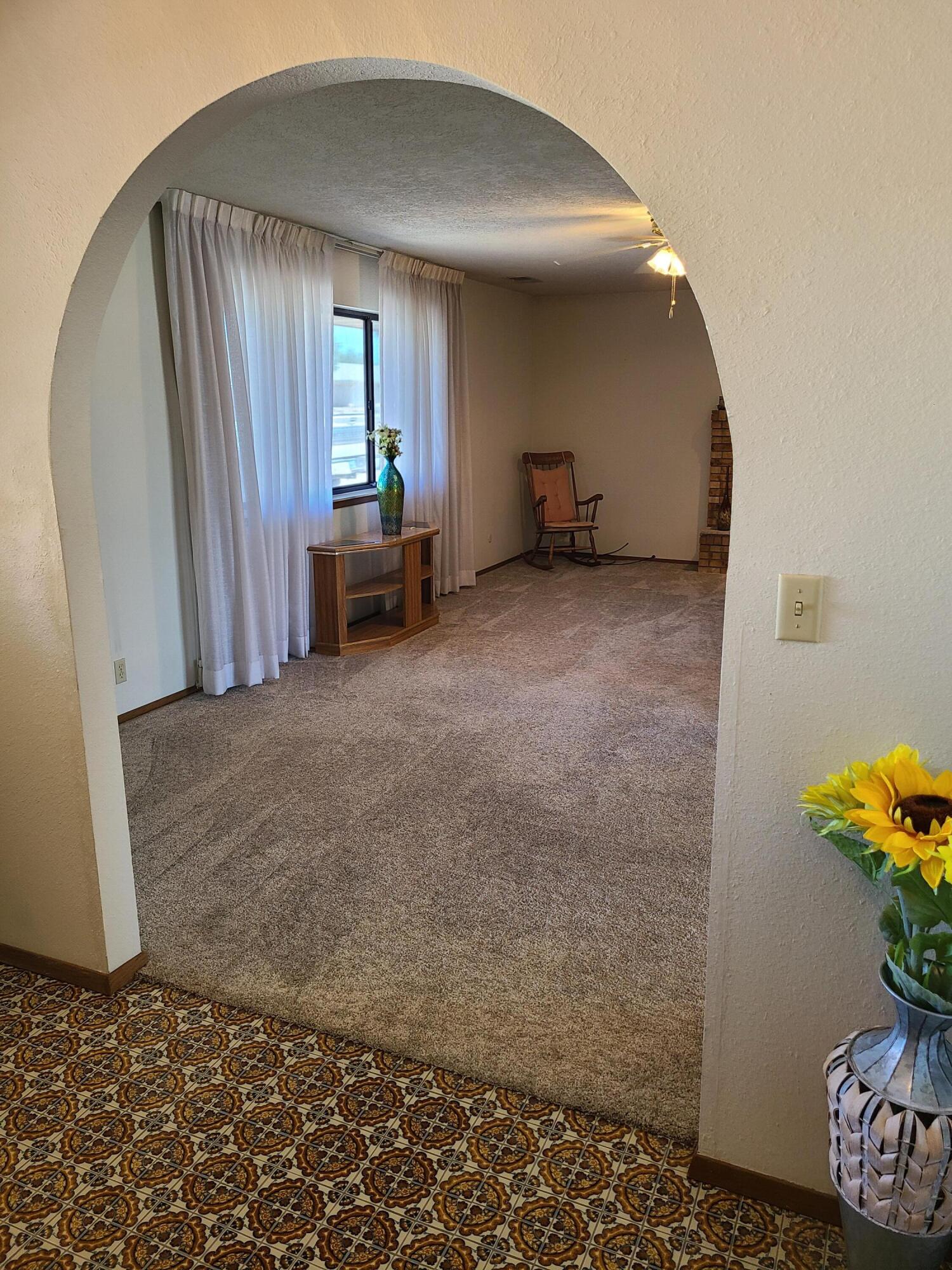 1325 Dulcinea Lane