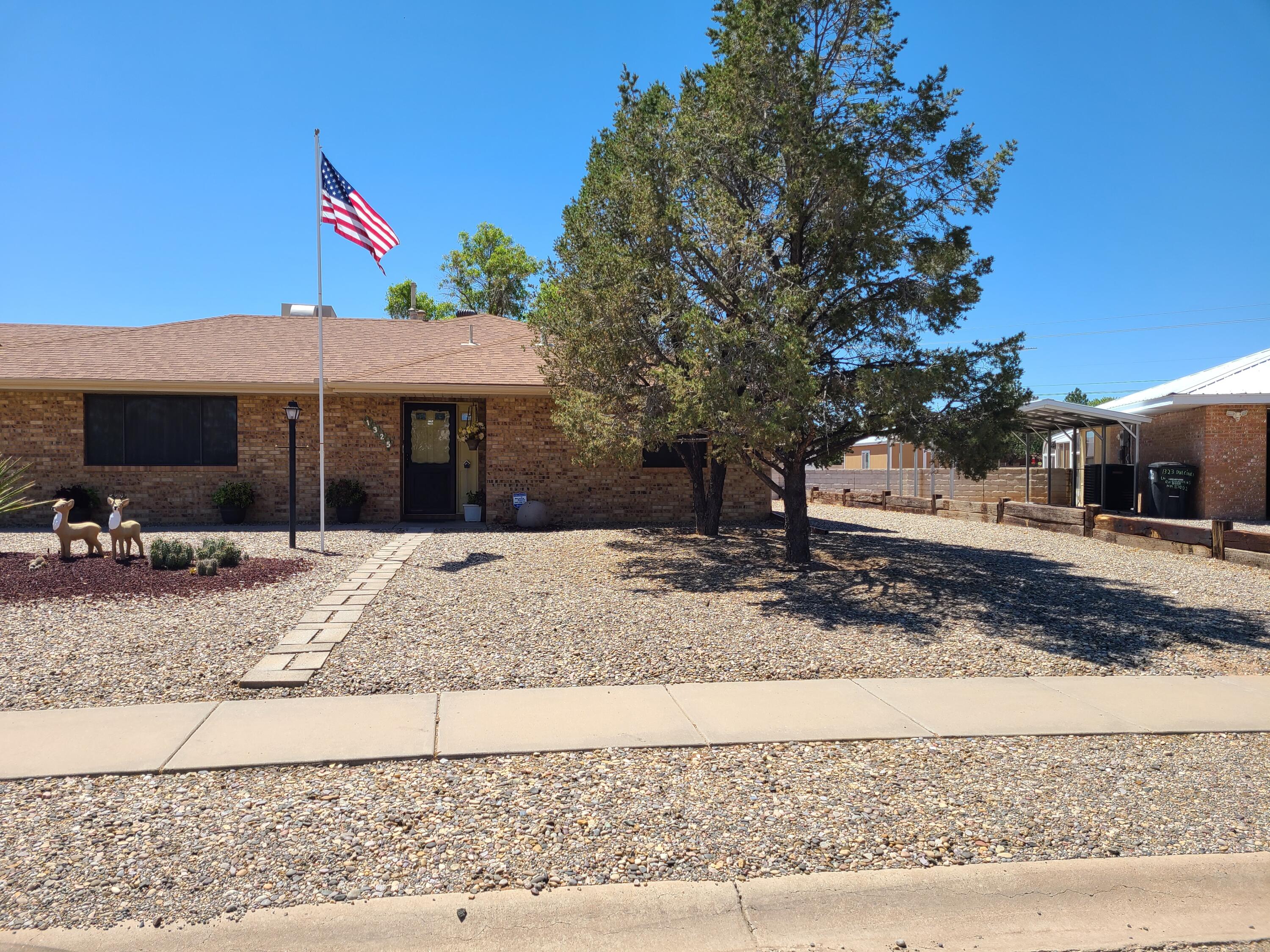 1325 Dulcinea Lane