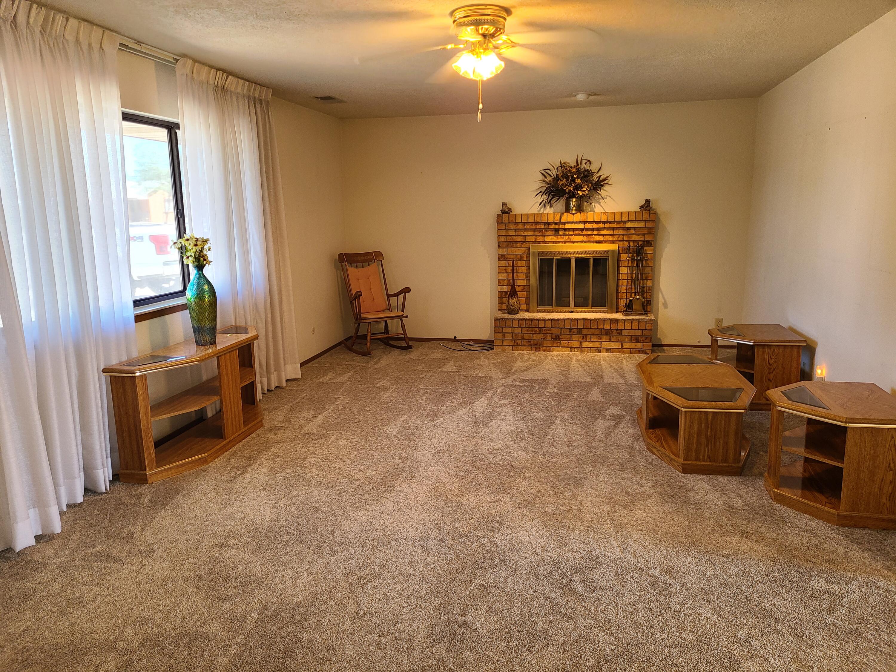 1325 Dulcinea Lane