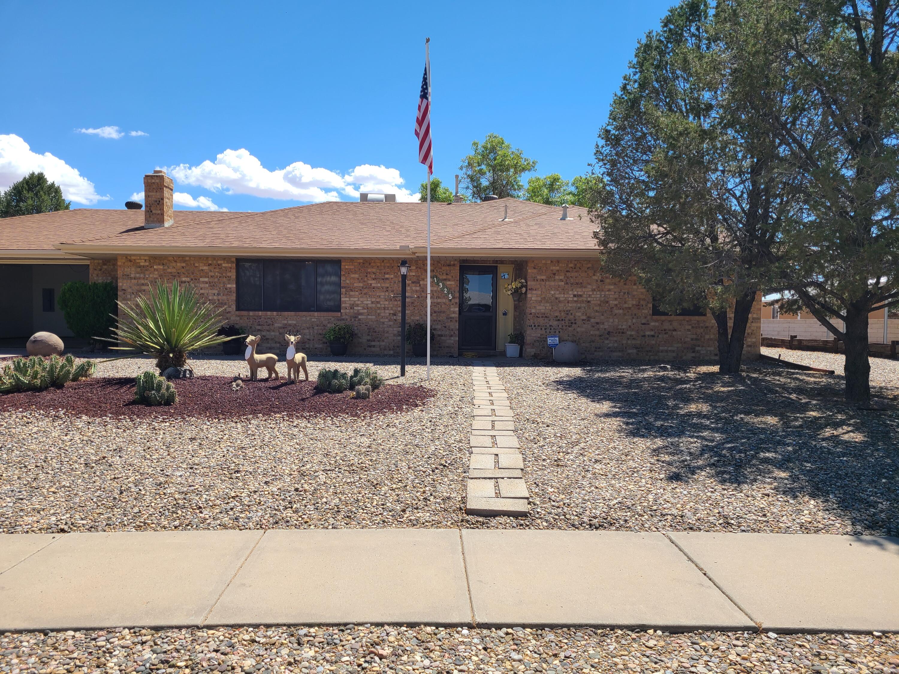 1325 Dulcinea Lane