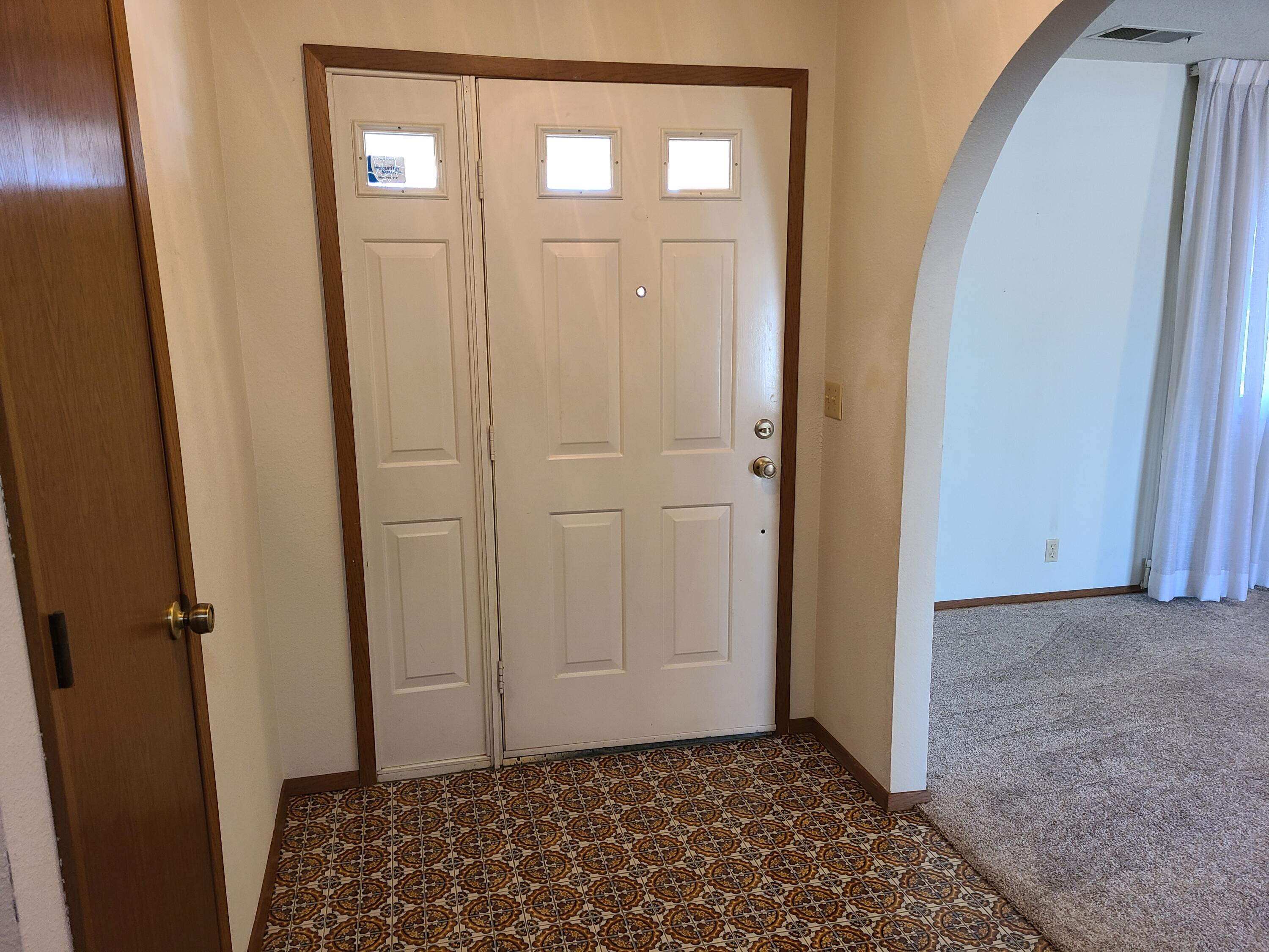1325 Dulcinea Lane