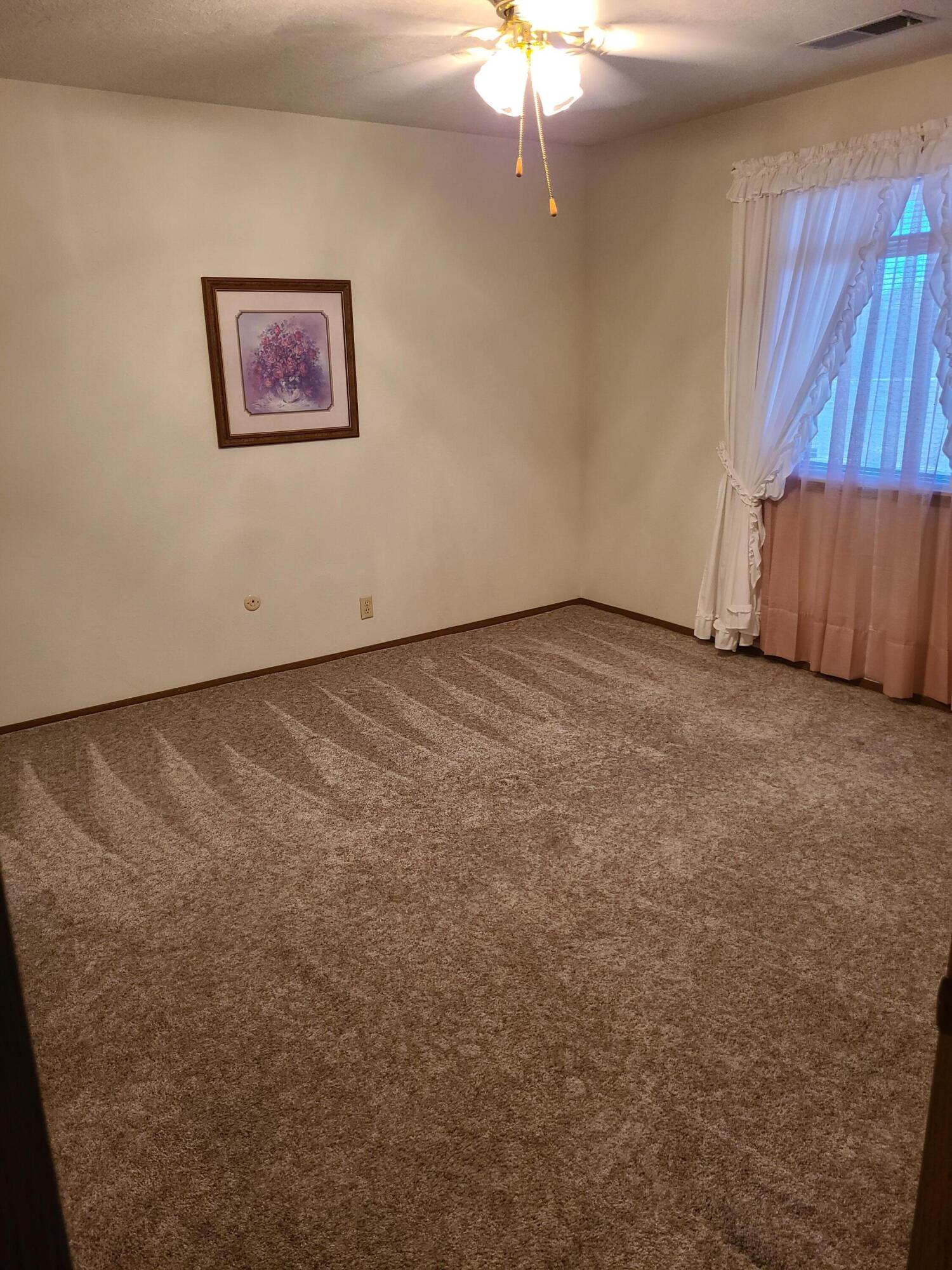 1325 Dulcinea Lane